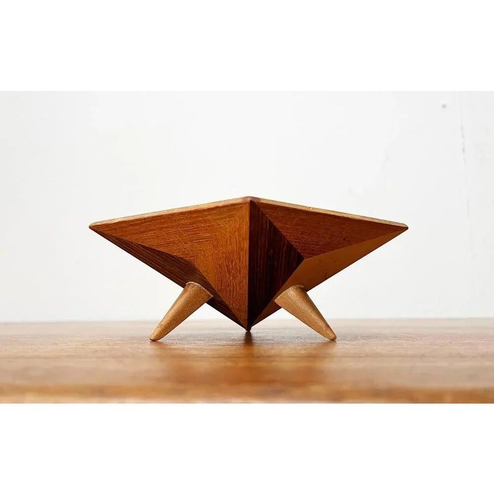 Mid-Century Modern Mid-Century Decorative Wooden Tripod Bowl, 1960s For Sale