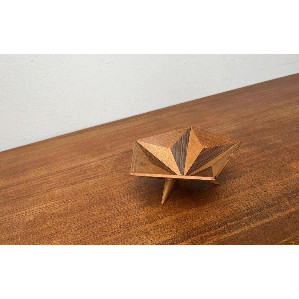 Mid-Century Decorative Wooden Tripod Bowl, 1960s For Sale 1