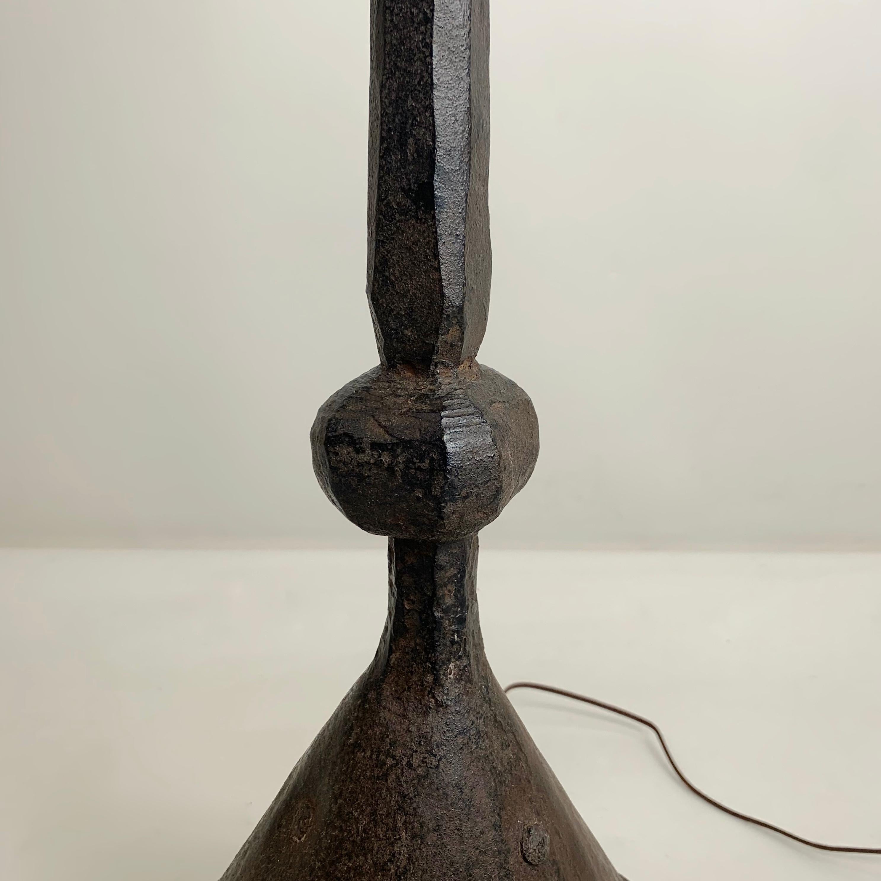 Mid-Century Decorative Wrought Iron Floor Lamp, circa 1950, France. For Sale 3