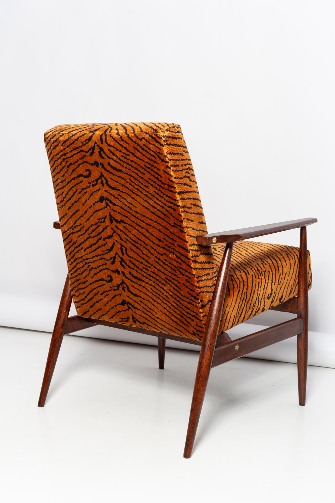 Mid Century Dedar Tiger Velvet Dante Armchair, H. Lis, Europe, 1960s For Sale 1