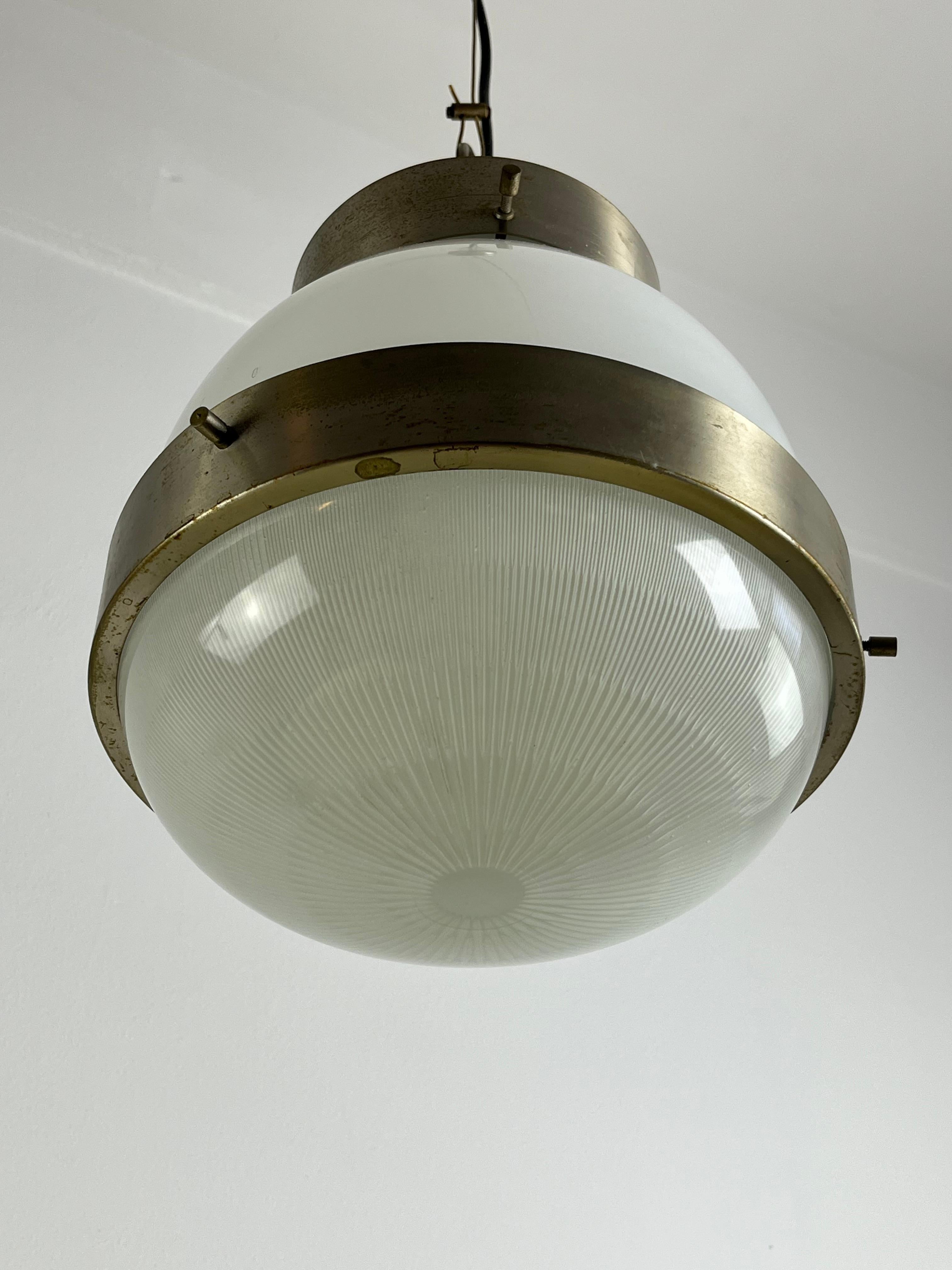 Mid-Century Delta Model Chandelier by Sergio Mazza for Artemide 1960s In Good Condition For Sale In Palermo, IT