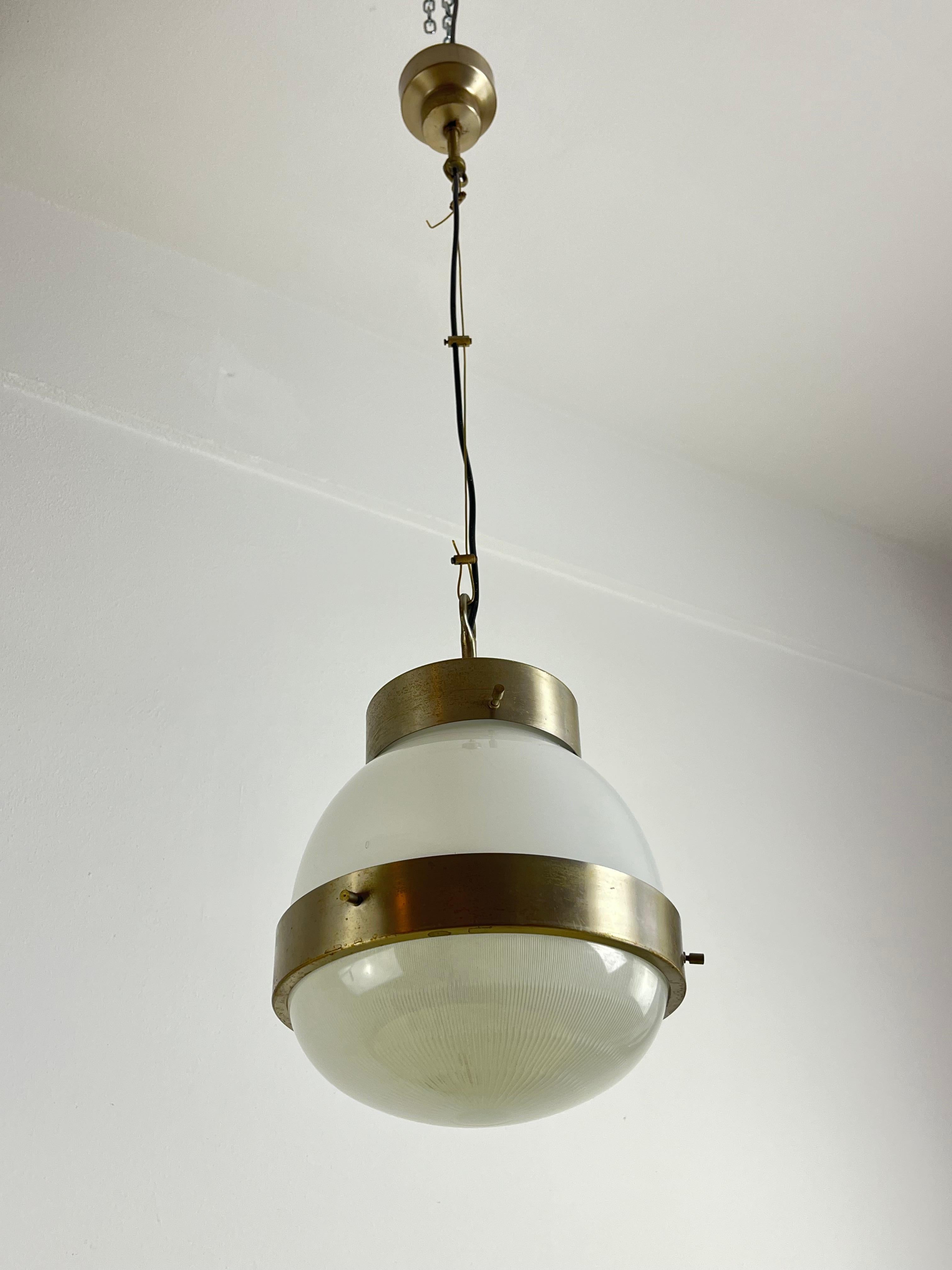 Mid-20th Century Mid-Century Delta Model Chandelier by Sergio Mazza for Artemide 1960s For Sale