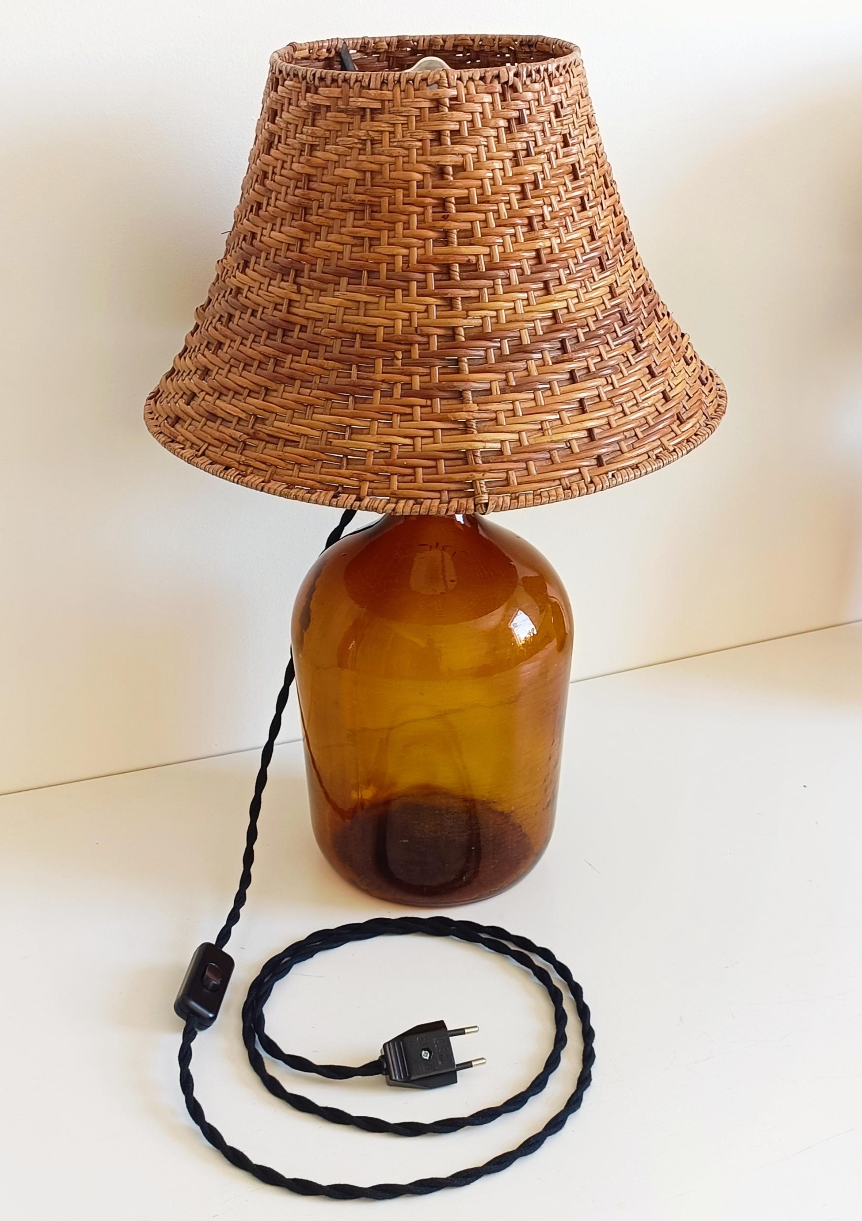 Mid Century Demijohn and Wicker Pair of Table Lamps, 1950s 4