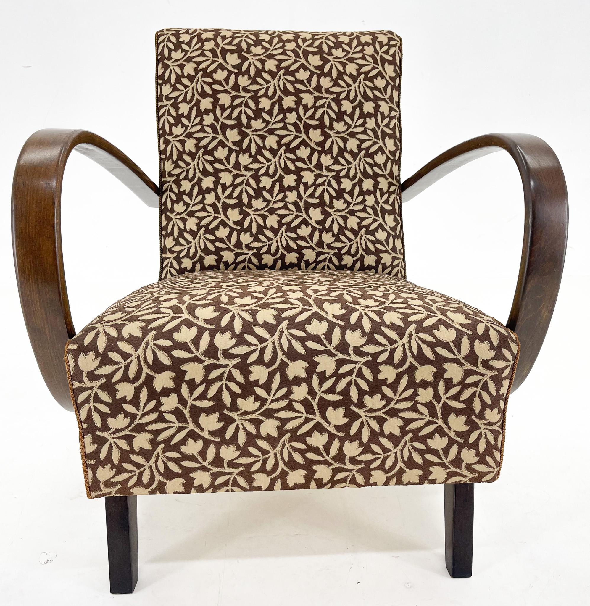 Sessel im Mid-Century-Design von Jindrich Halabala, 1950er Jahre (20. Jahrhundert) im Angebot