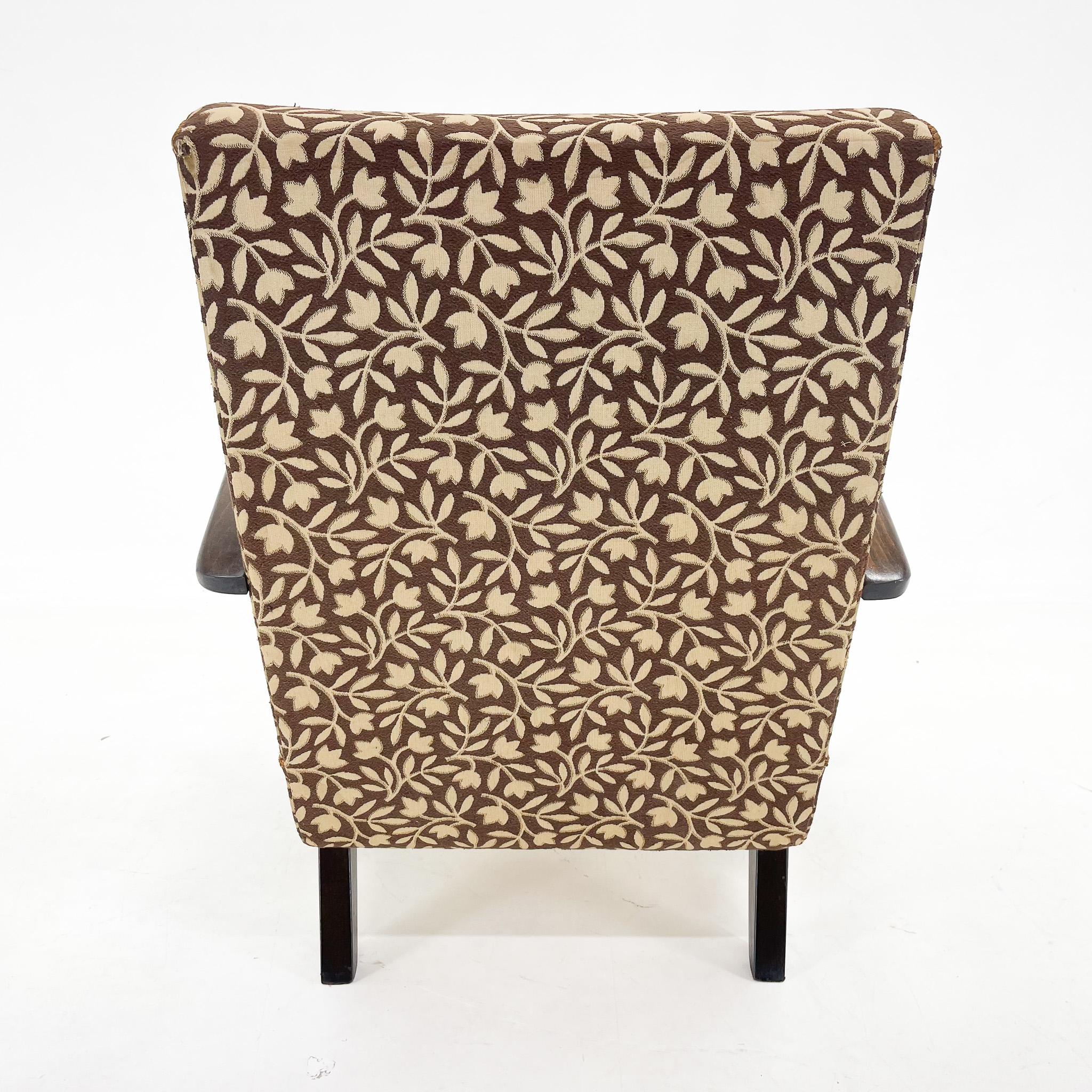 Midcentury Design Armchair by Jindrich Halabala, 1950s For Sale 2