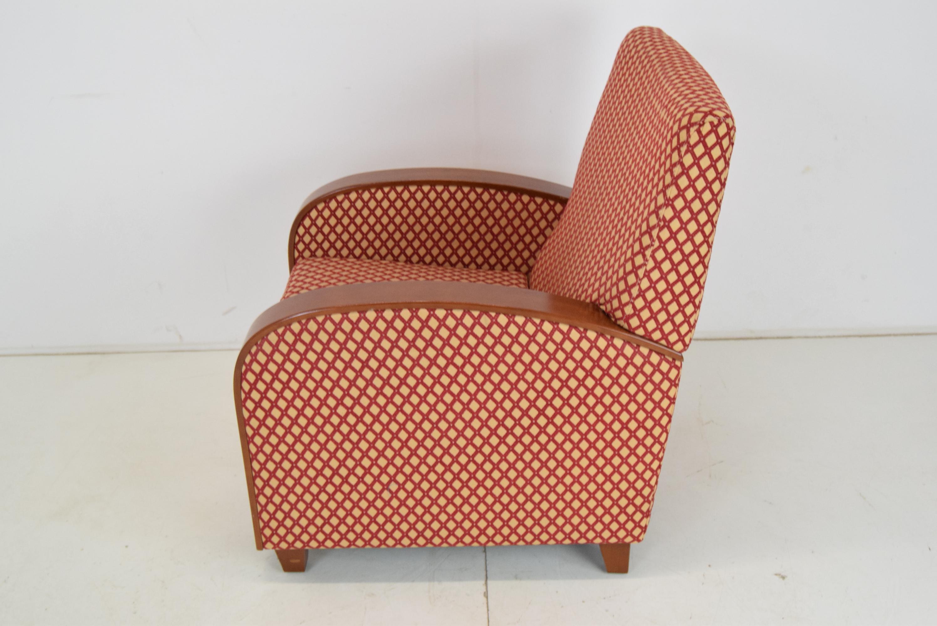 Mid-Century Design Armchair, 1980's For Sale 4