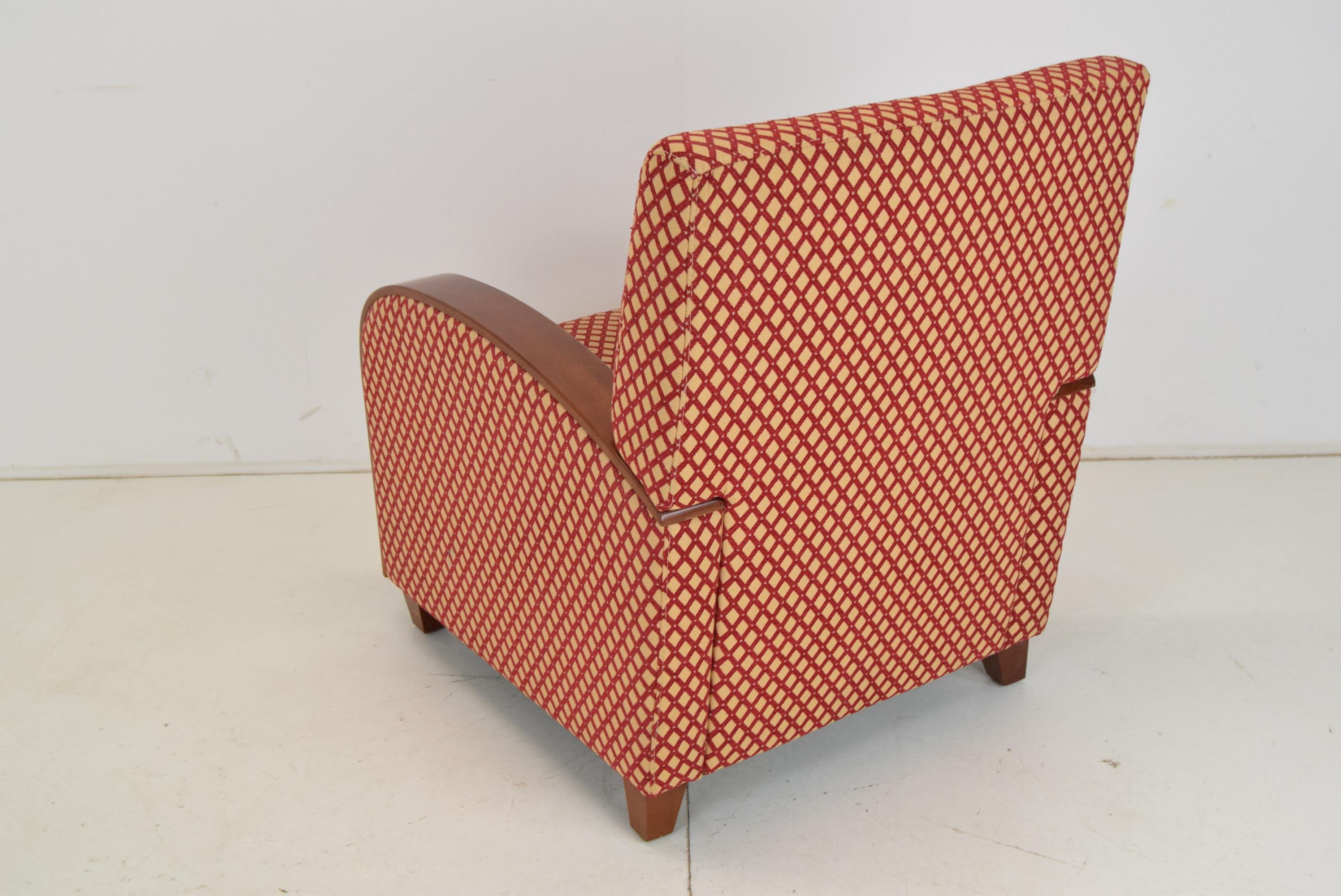 Mid-Century Design Armchair, 1980's For Sale 7
