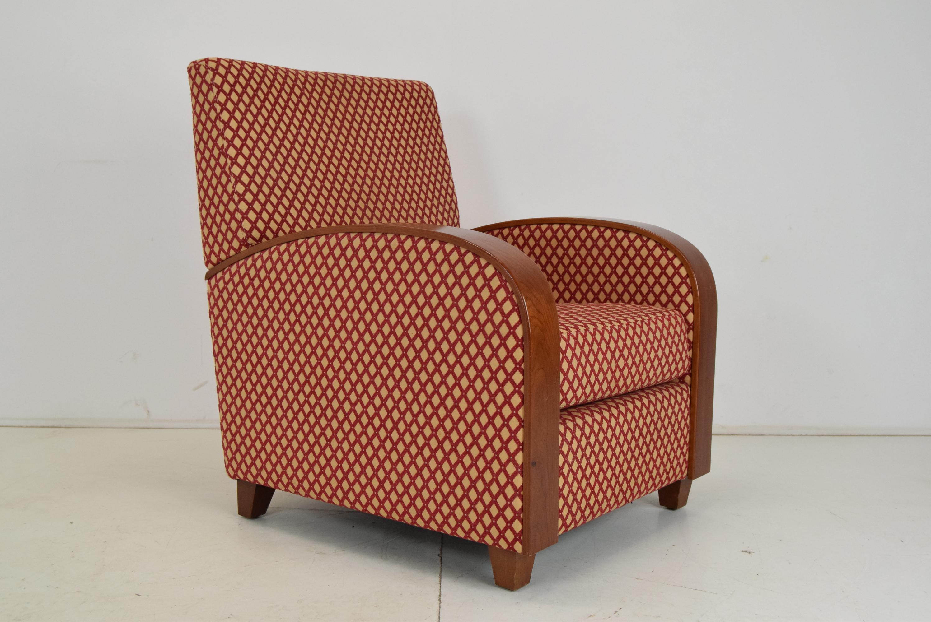 Mid-Century Modern Mid-Century Design Armchair, 1980's For Sale