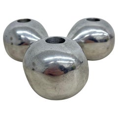 Mid-century design atomic aluminium candle stick ball shaped , 1970s Mid-century design atomic aluminium candle stick ball shaped , 1970s