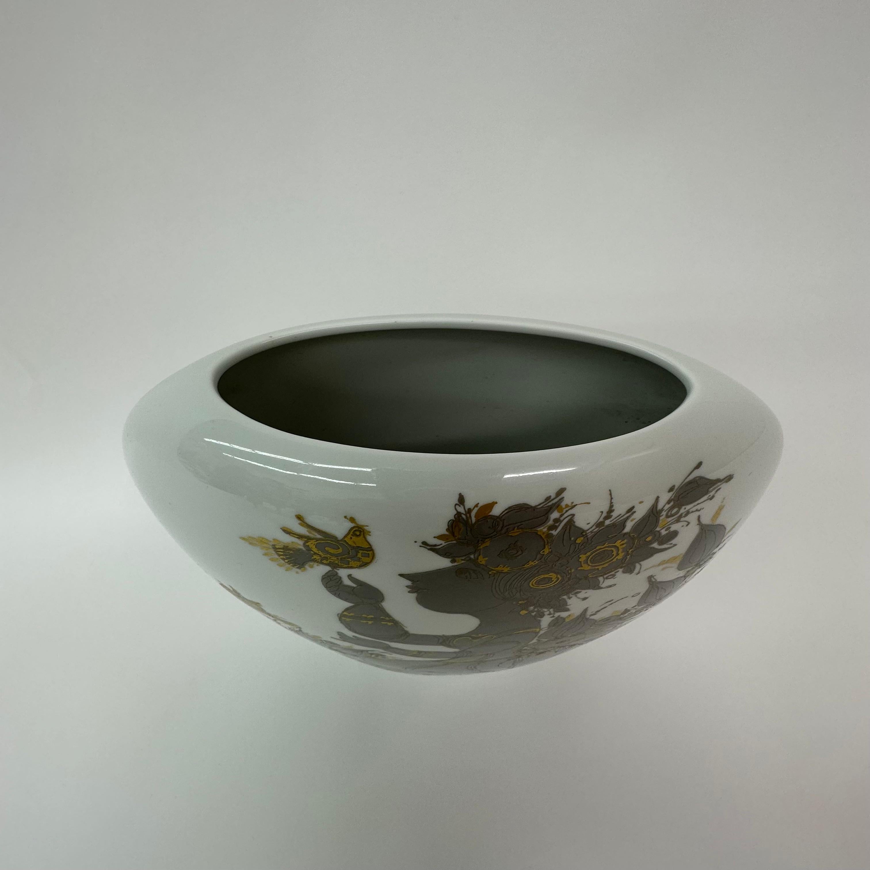 Vaso Sammuramat di Midcentury Design Björn Wiinblad, anni '70 in vendita 7
