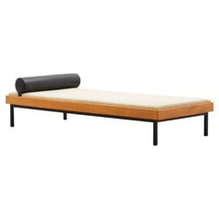 Vintage Mid-Century Design Bouclé Daybed, 60s the Netherlands