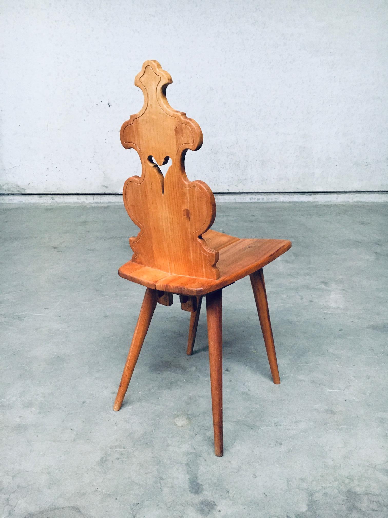 Ensemble de chaises Tiroler de style brutaliste mi-siècle, Pologne, années 1960 en vente 2