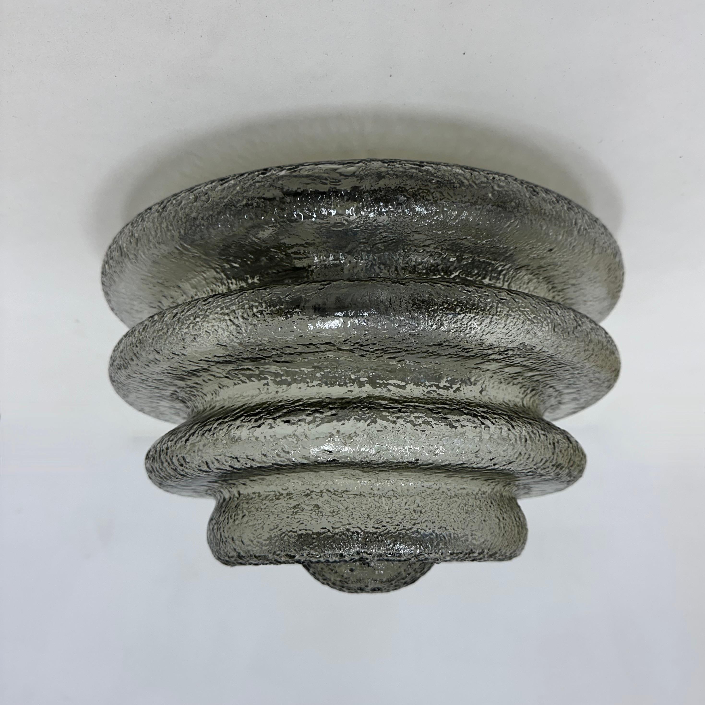 Lampada da soffitto dal design di metà secolo, anni '70 in vendita 2