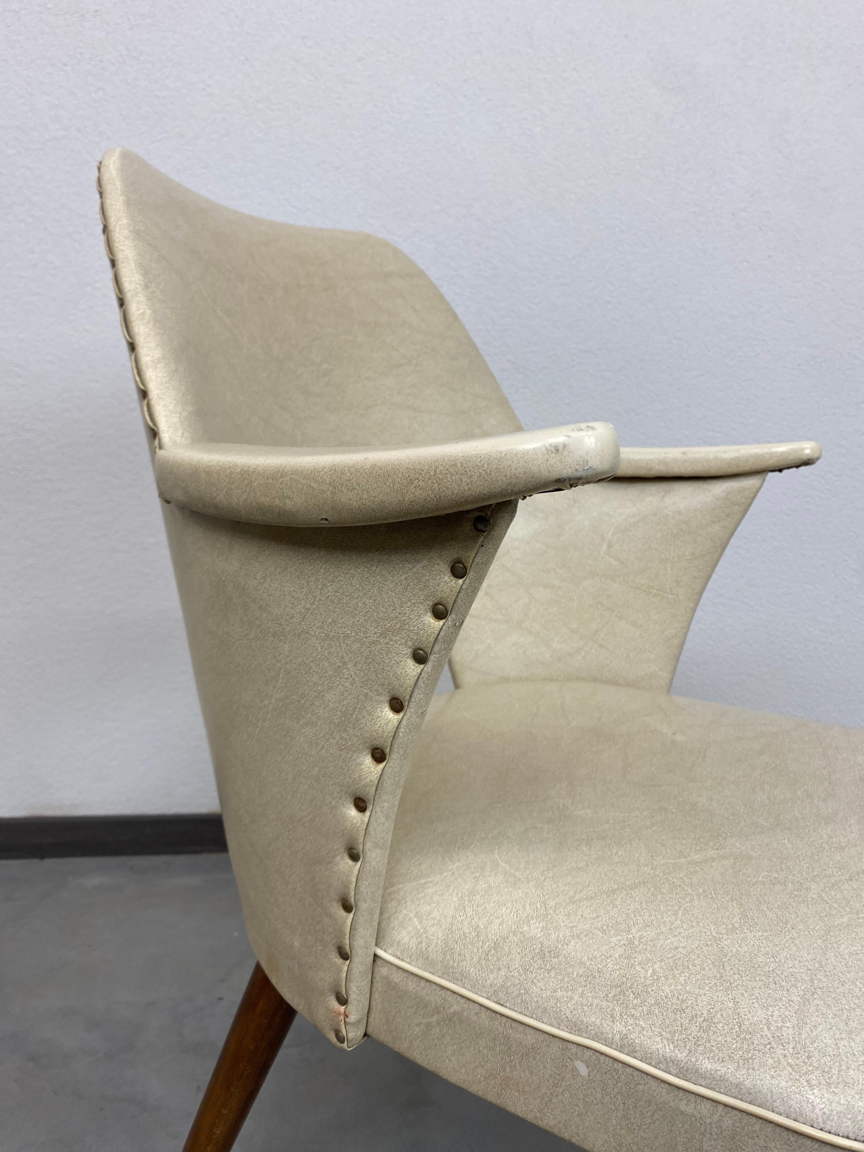 Mid-century design chair no.515 by Oswald Haerdtl for Thonet.