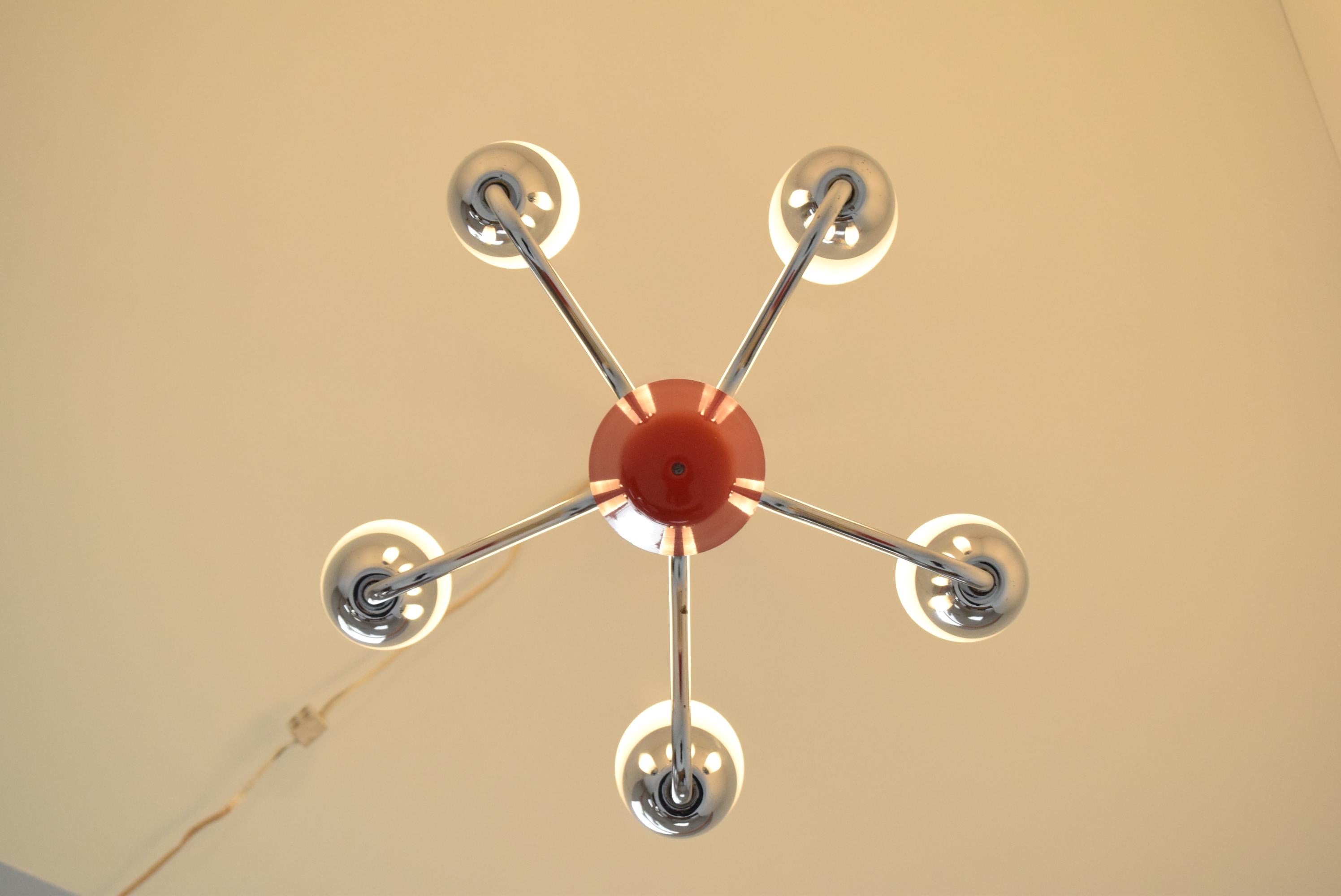 Ceco Lampadario di design di metà secolo/Napako, anni '60 in vendita