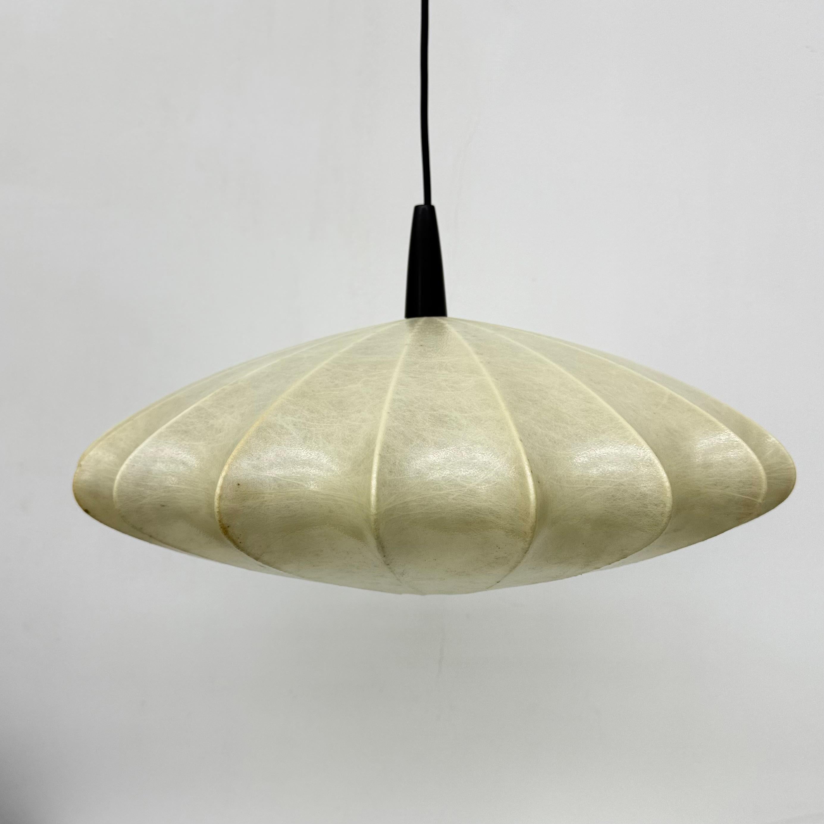 Mid-century design cocoon hanging by George Nelson  lamp , 1970s For Sale 9