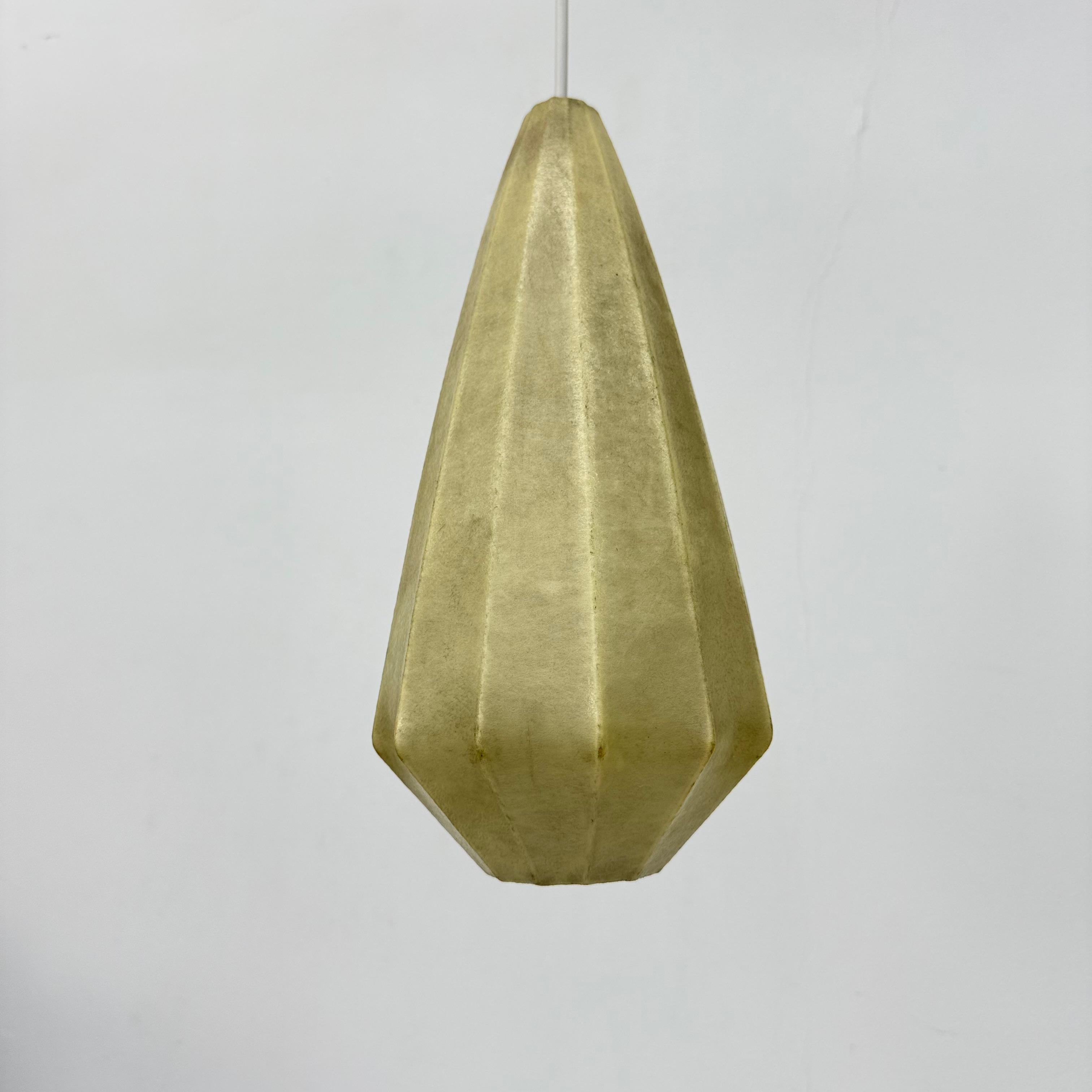 Mid-century design cocoon hanging lamp , 1970s For Sale 3