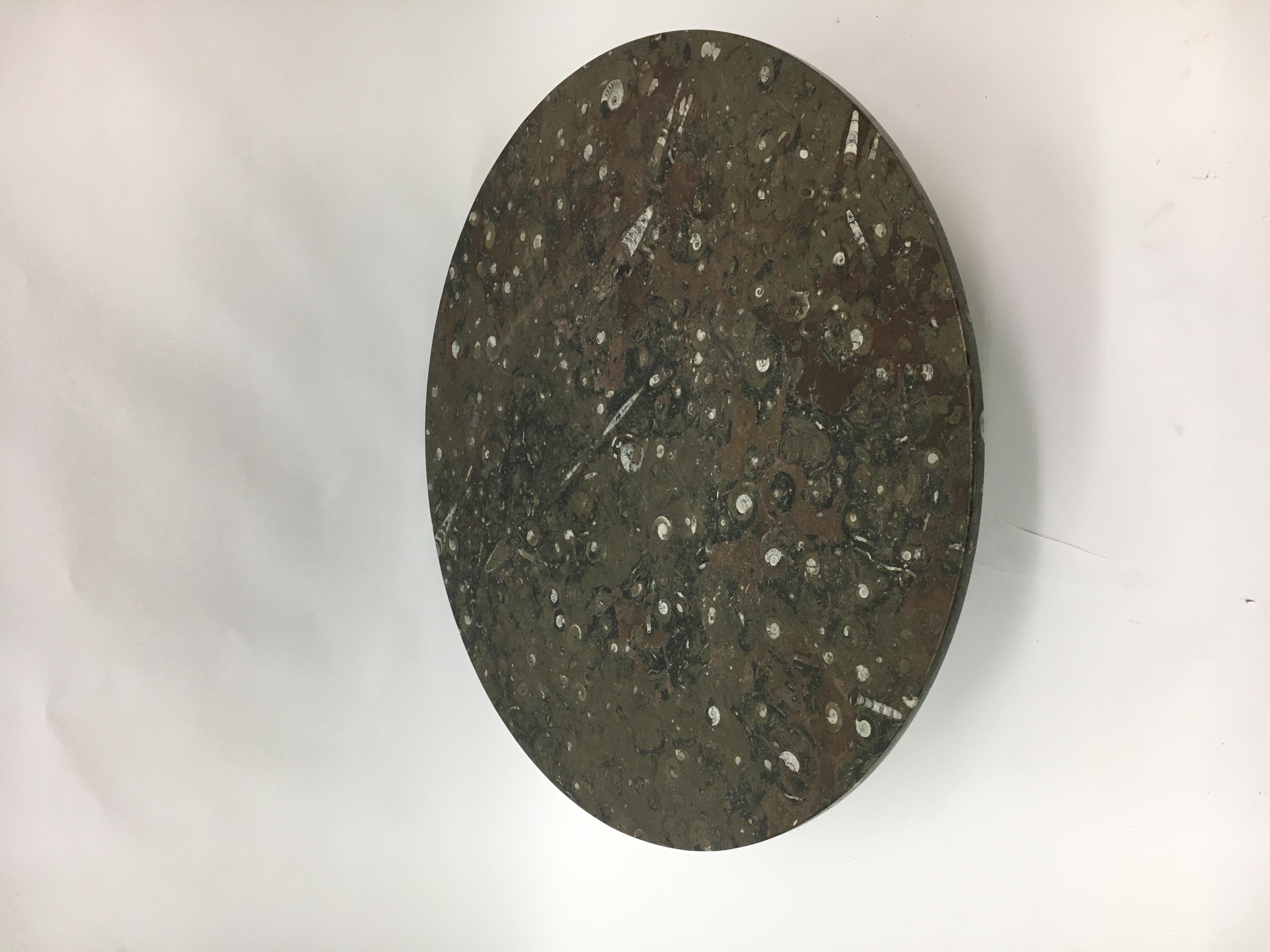 Allemand Table basse design du milieu du siècle dernier par Heinz Lilienthal avec marbre fossile , 1970 en vente