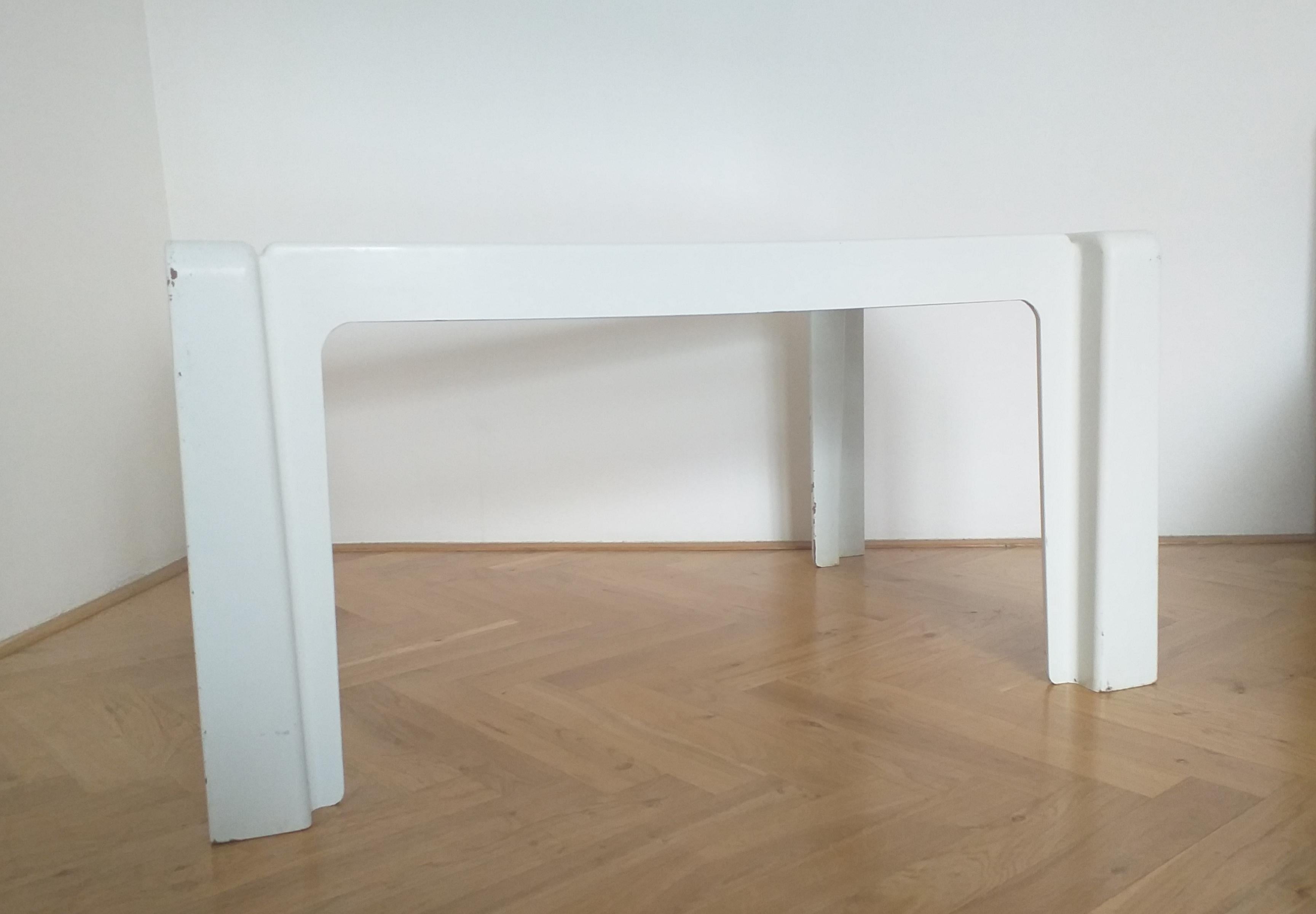 Table basse design du milieu du siècle:: Italie:: 1970 en vente 6