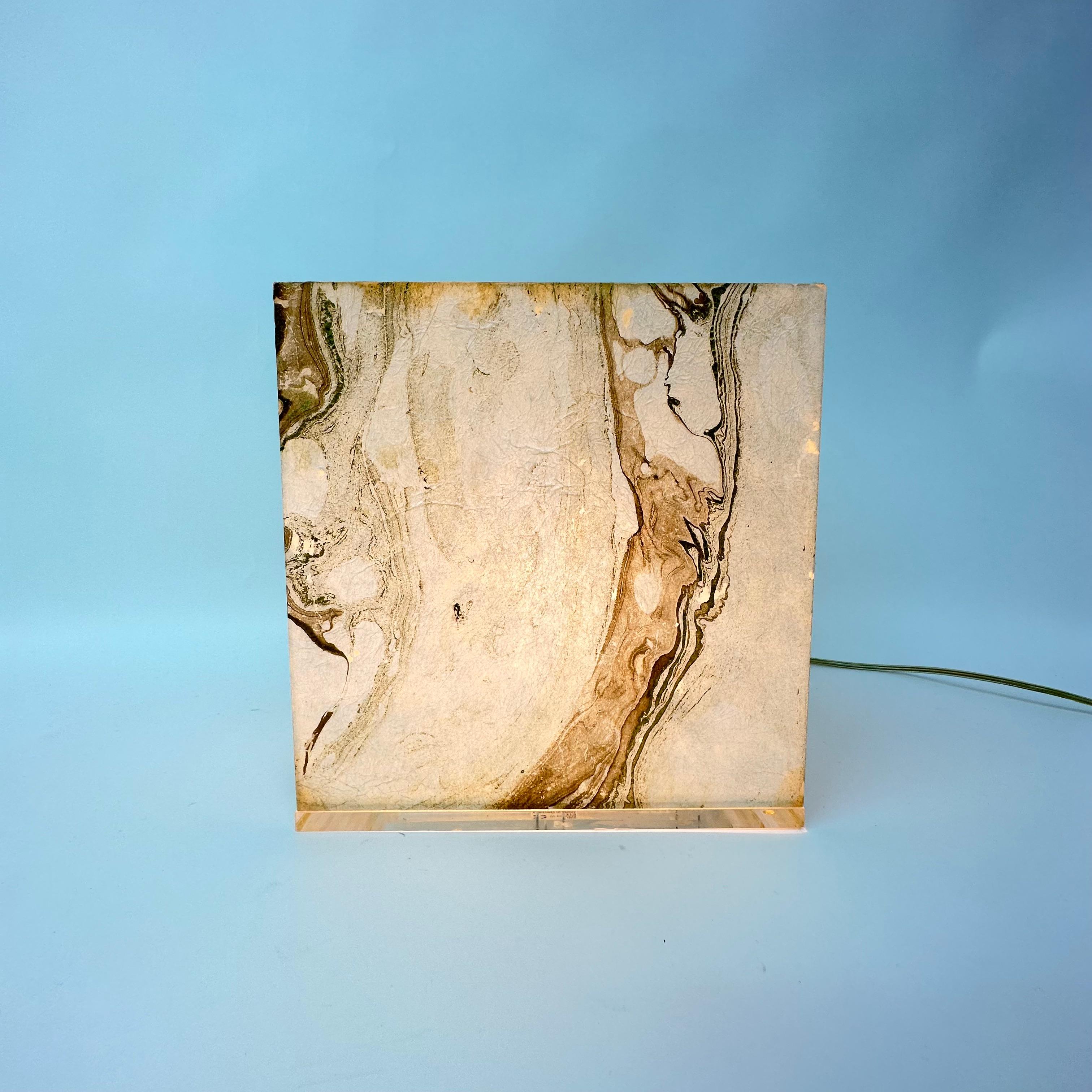 Mid-Century moderno Cubo dal design di metà secolo  lampada da tavolo , anni '70 in vendita