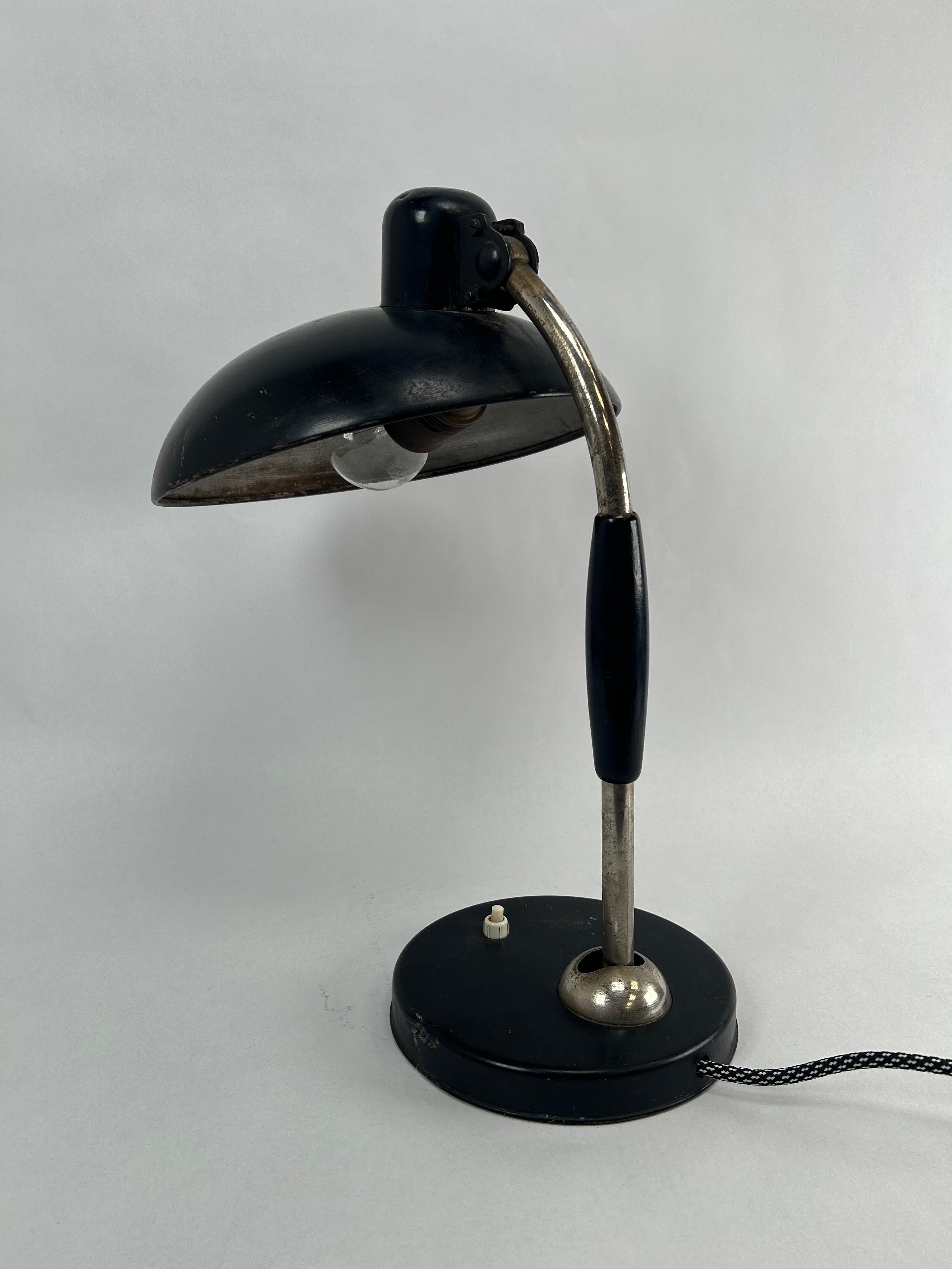 Bauhaus Mid-century design desk lamp by Christian Dell for Escolux Germany For Sale