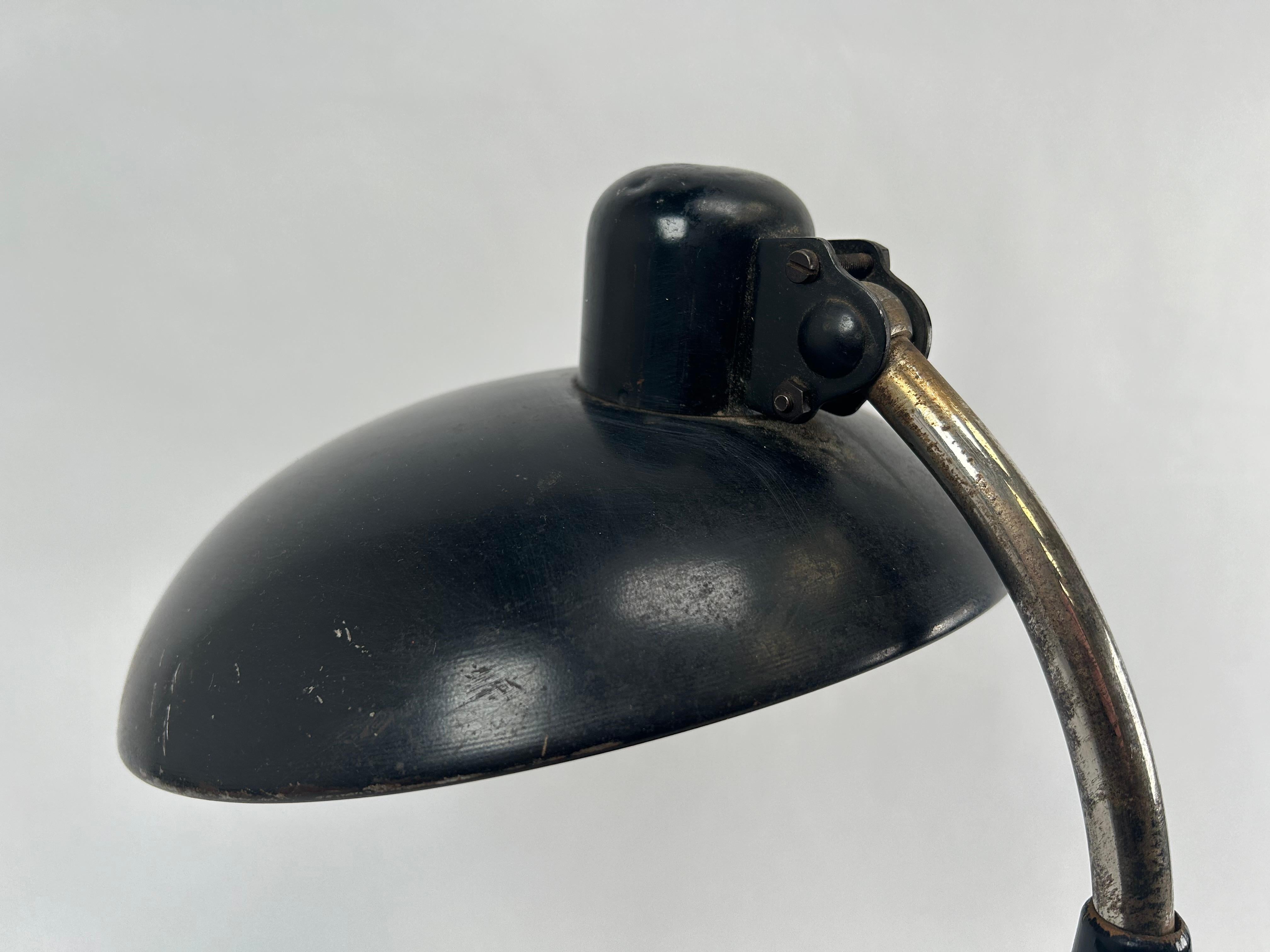 Mid-century design desk lamp by Christian Dell for Escolux Germany In Good Condition For Sale In Banská Štiavnica, SK