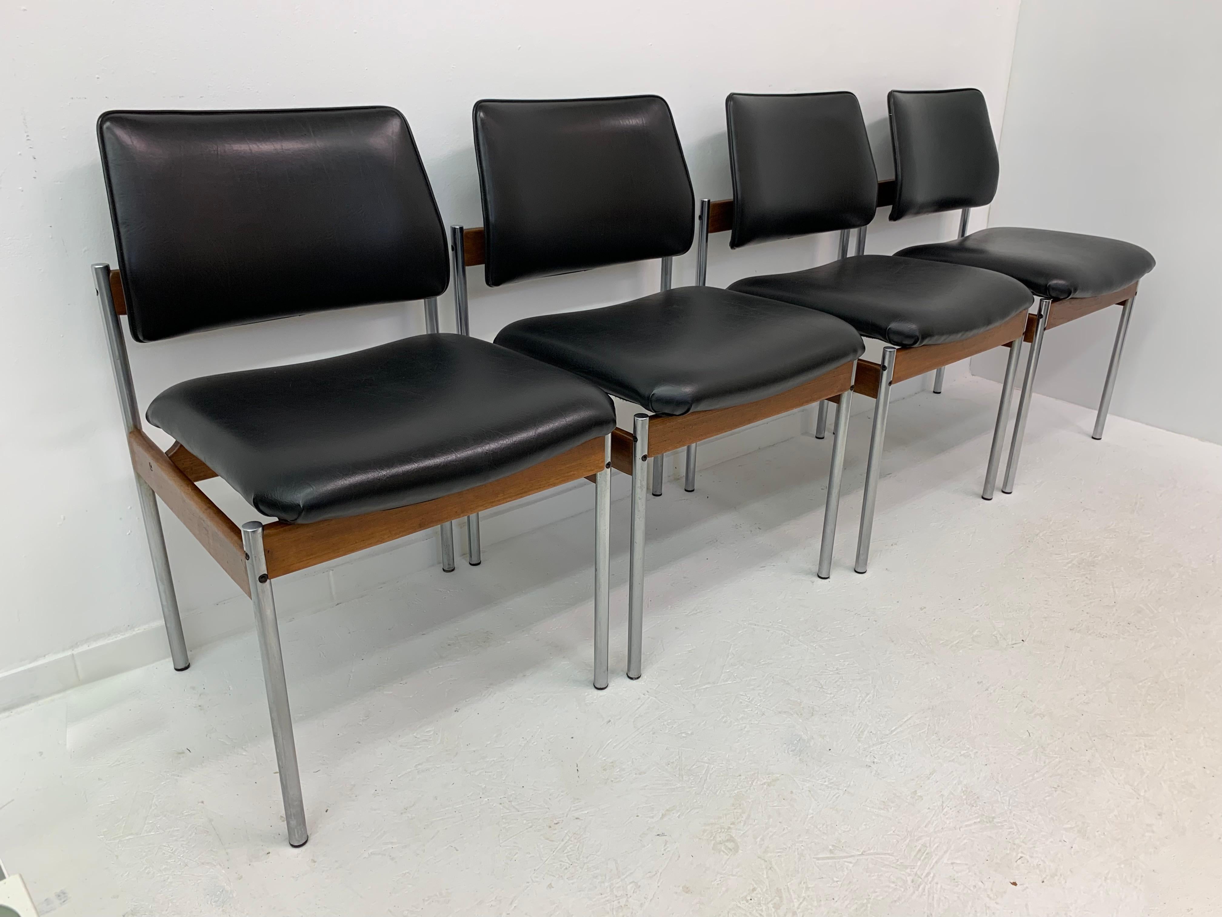 Mid-century design dining chairs from Thereca, 1960s, Set of 4 For Sale 6
