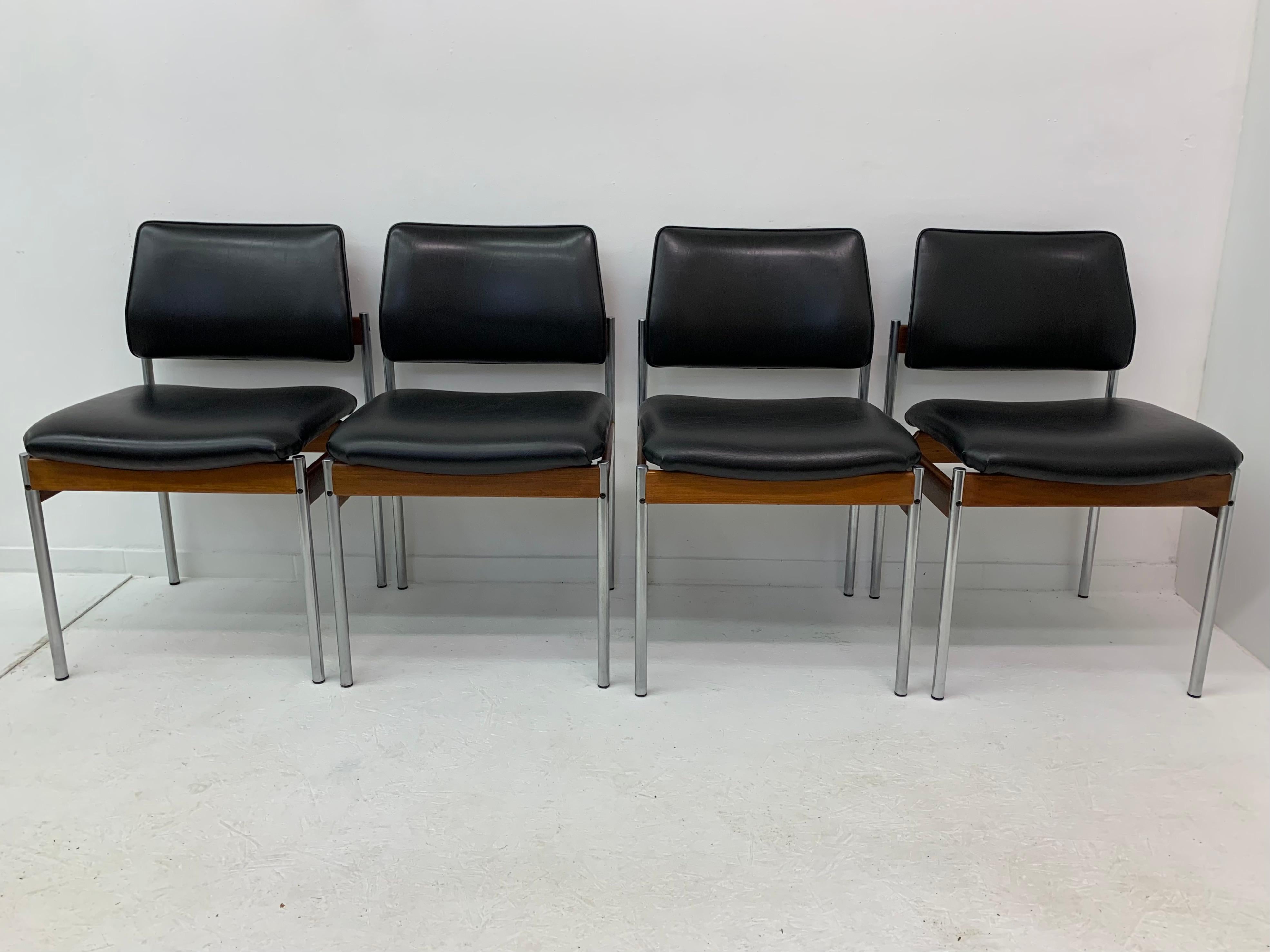 Mid-century design dining chairs from Thereca, 1960s, Set of 4 For Sale 8