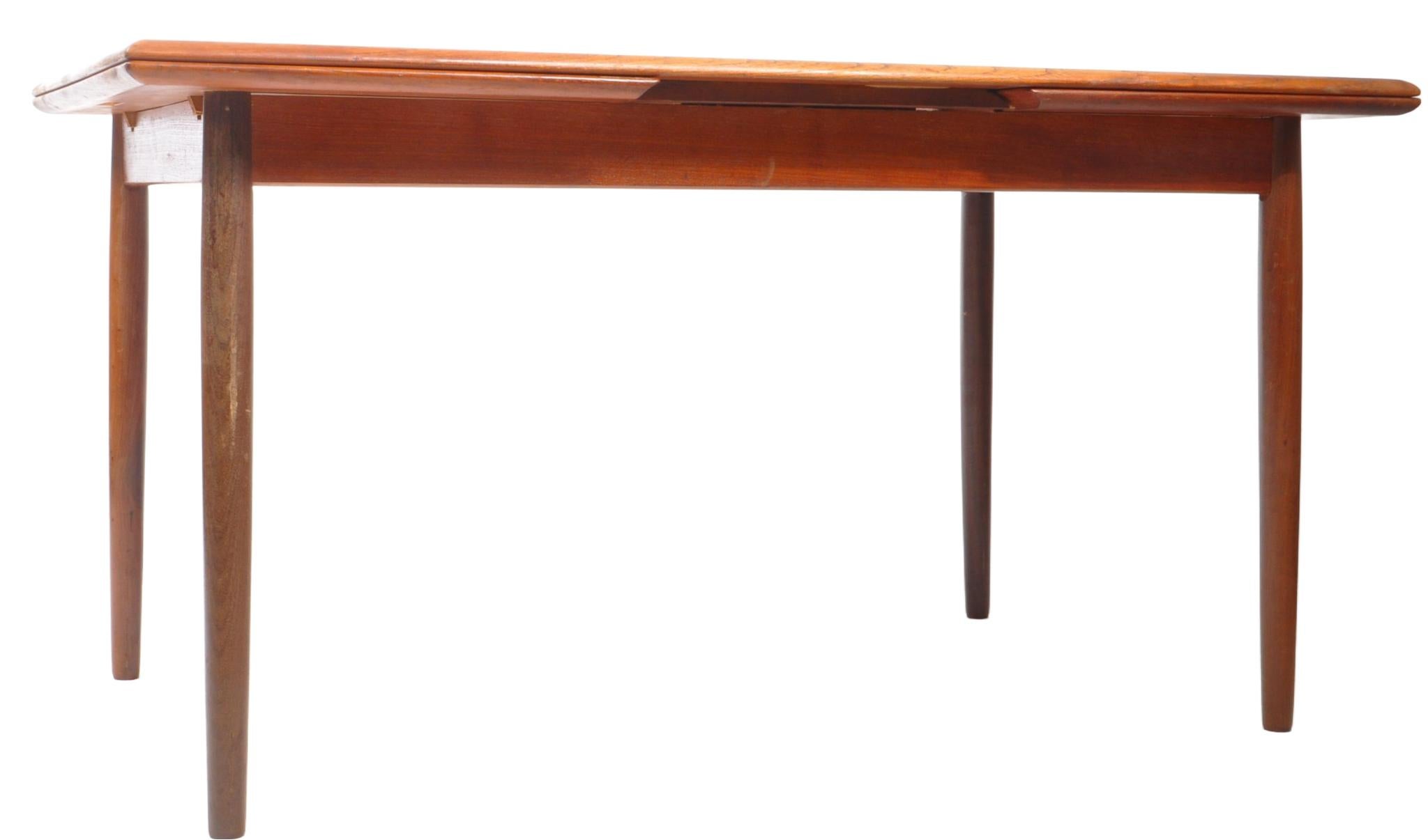 Mid Century Design Farstrup Danish Design Dining Table, 1960’s im Angebot 2