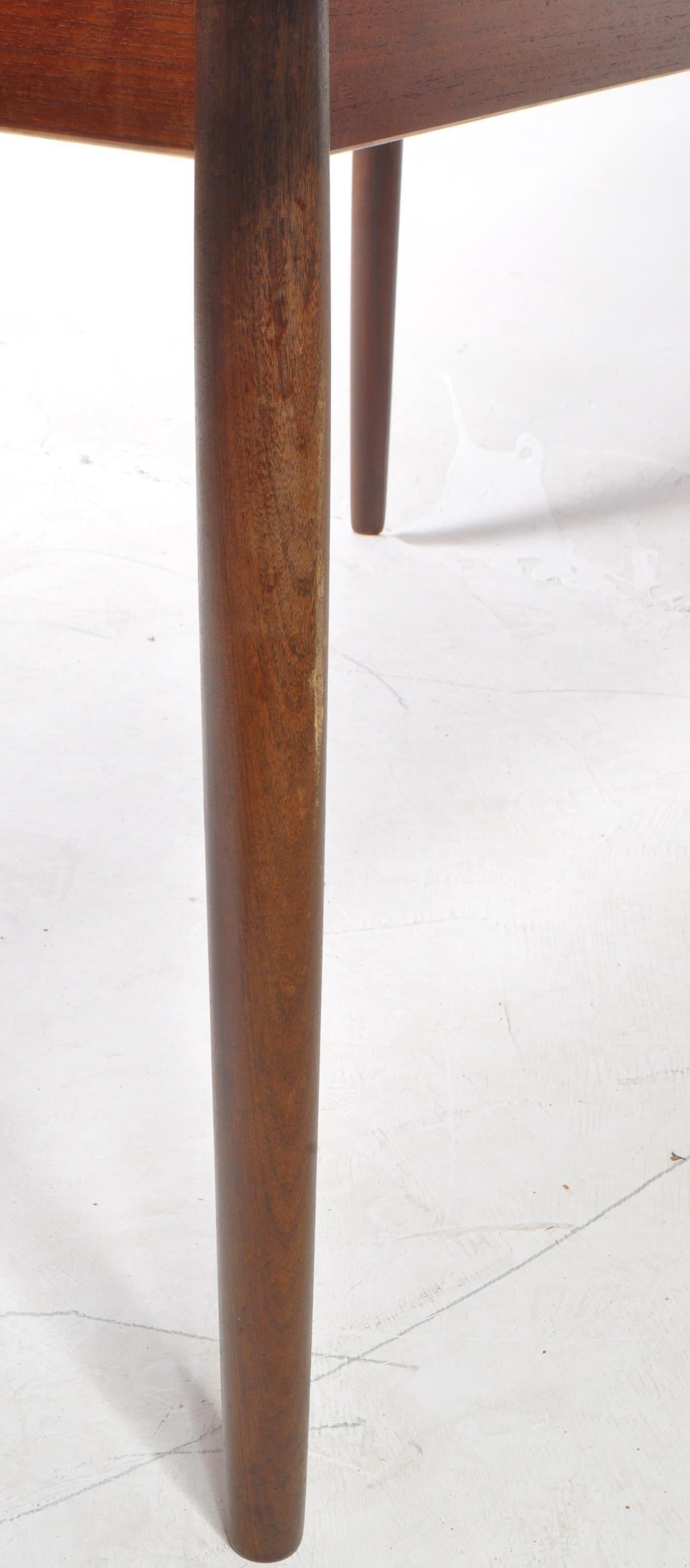 Mid Century Design Farstrup Danish Design Dining Table, 1960’s (20. Jahrhundert) im Angebot