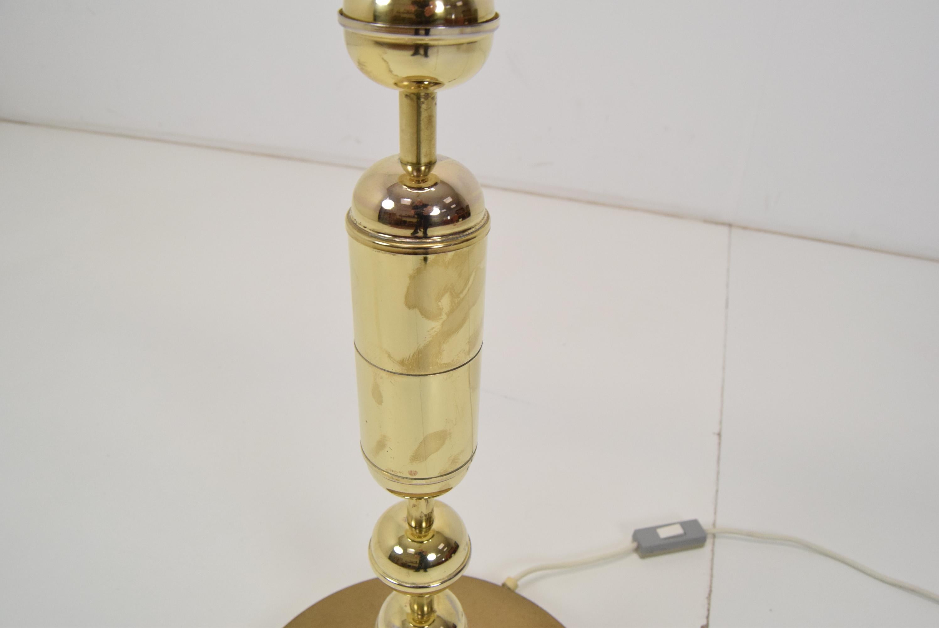 Lampadaire au design mi-siècle par Kamenicky Senov, années 1960 en vente 8