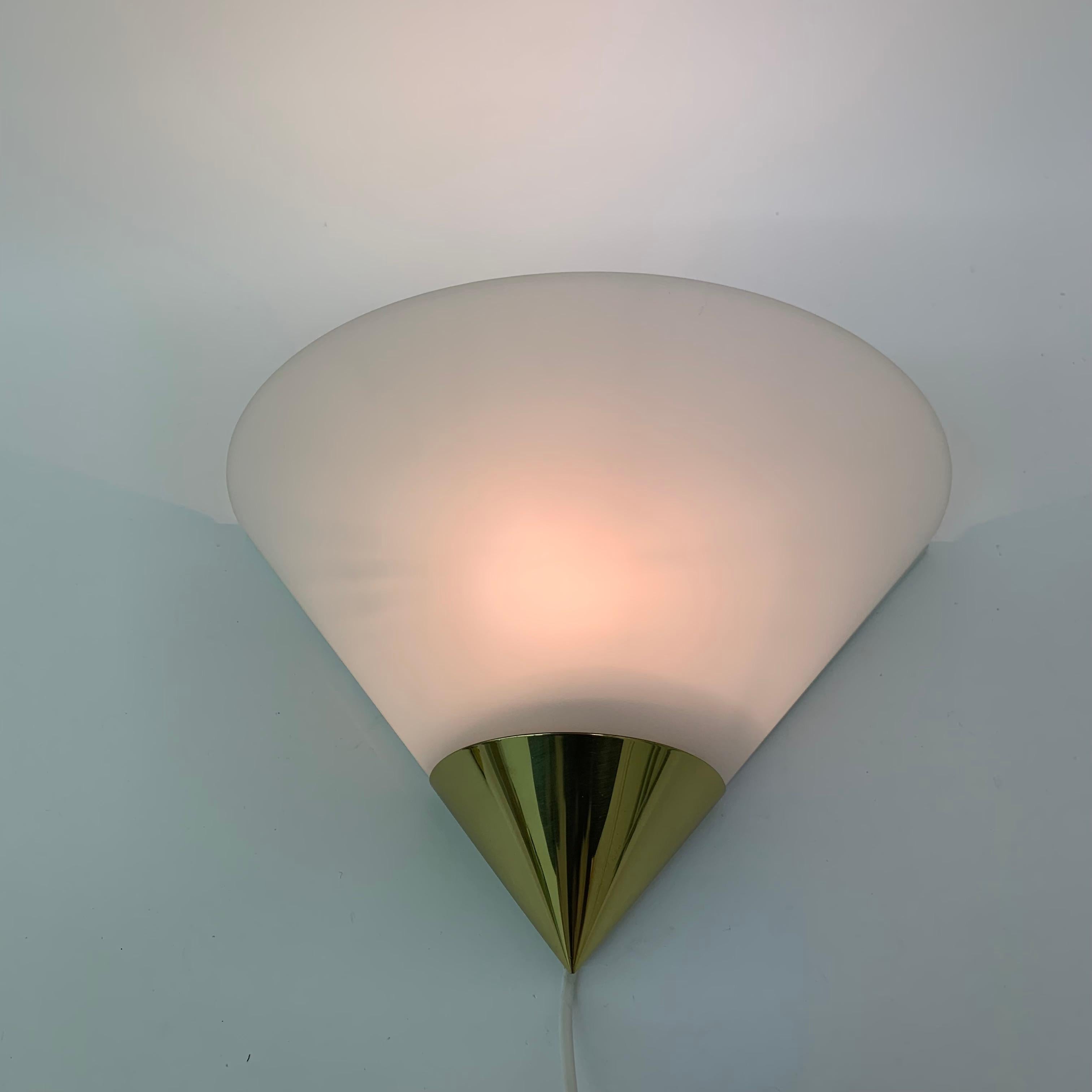 Mid-Century Design Glashutte Limburg Wall Lamp, 1970’s For Sale 10