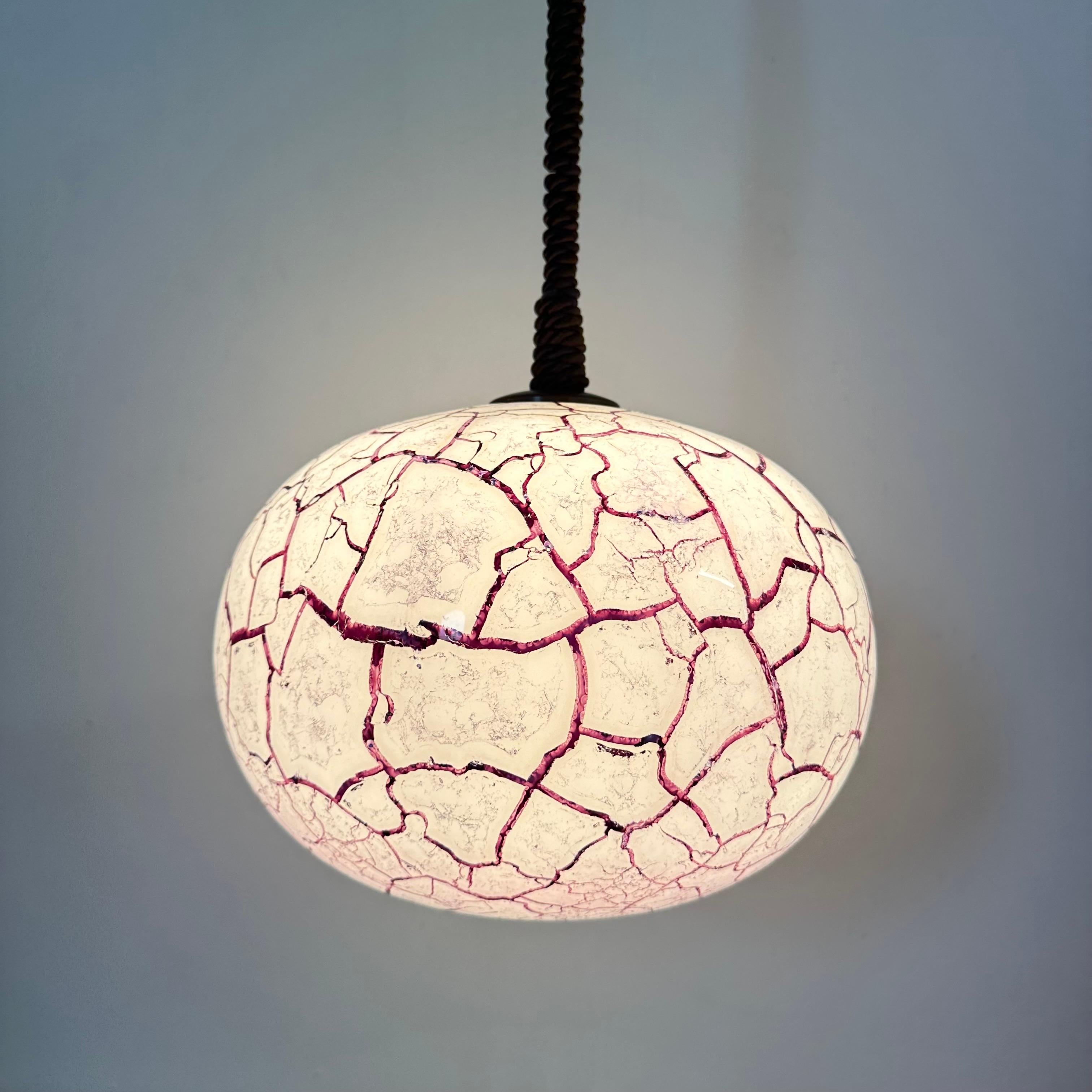 Mid-Century moderno Lampada a sospensione dal design di metà secolo, anni '70 in vendita
