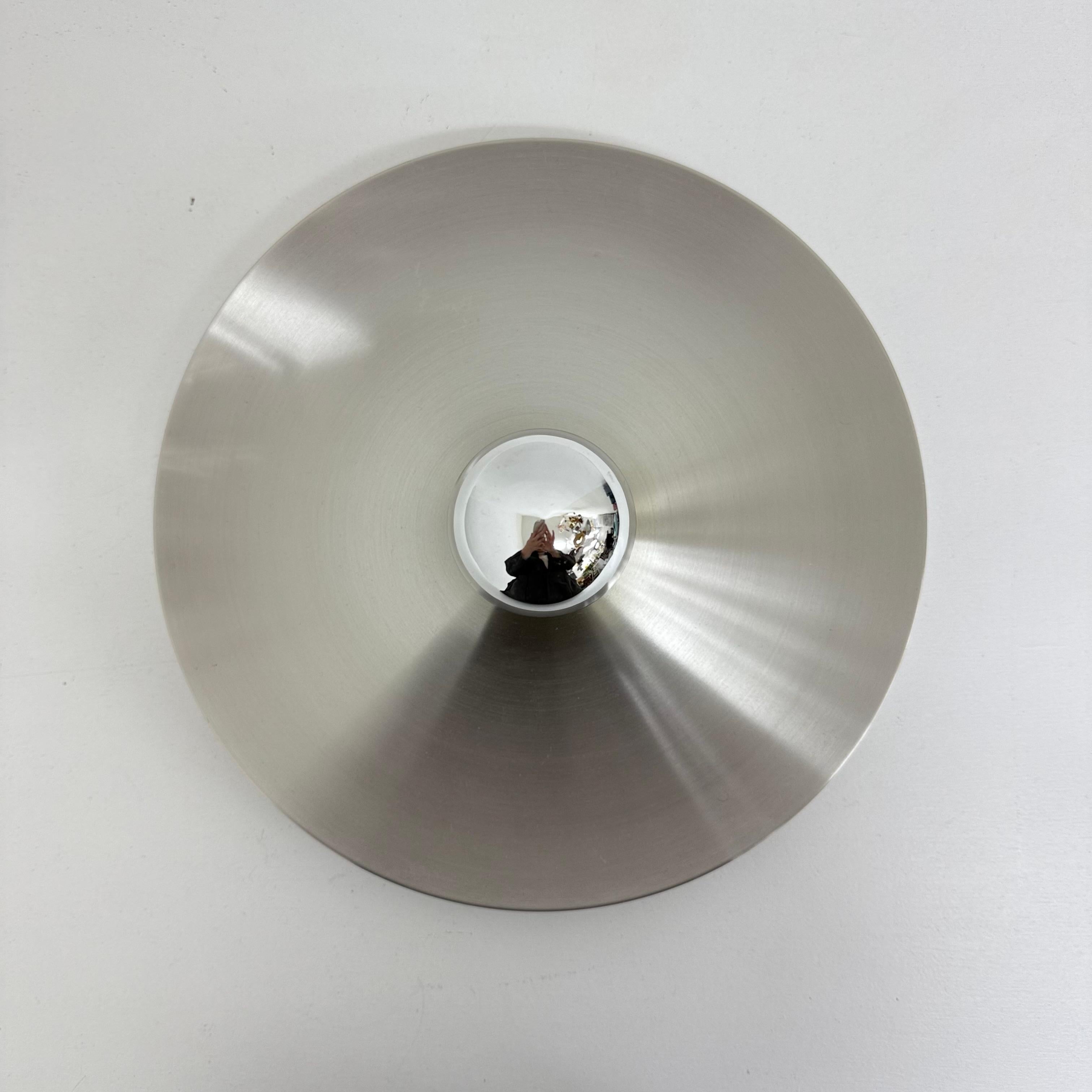Lampe à disque, design du milieu du siècle, 1970, attribuée à Charlotte Perriand en vente 3