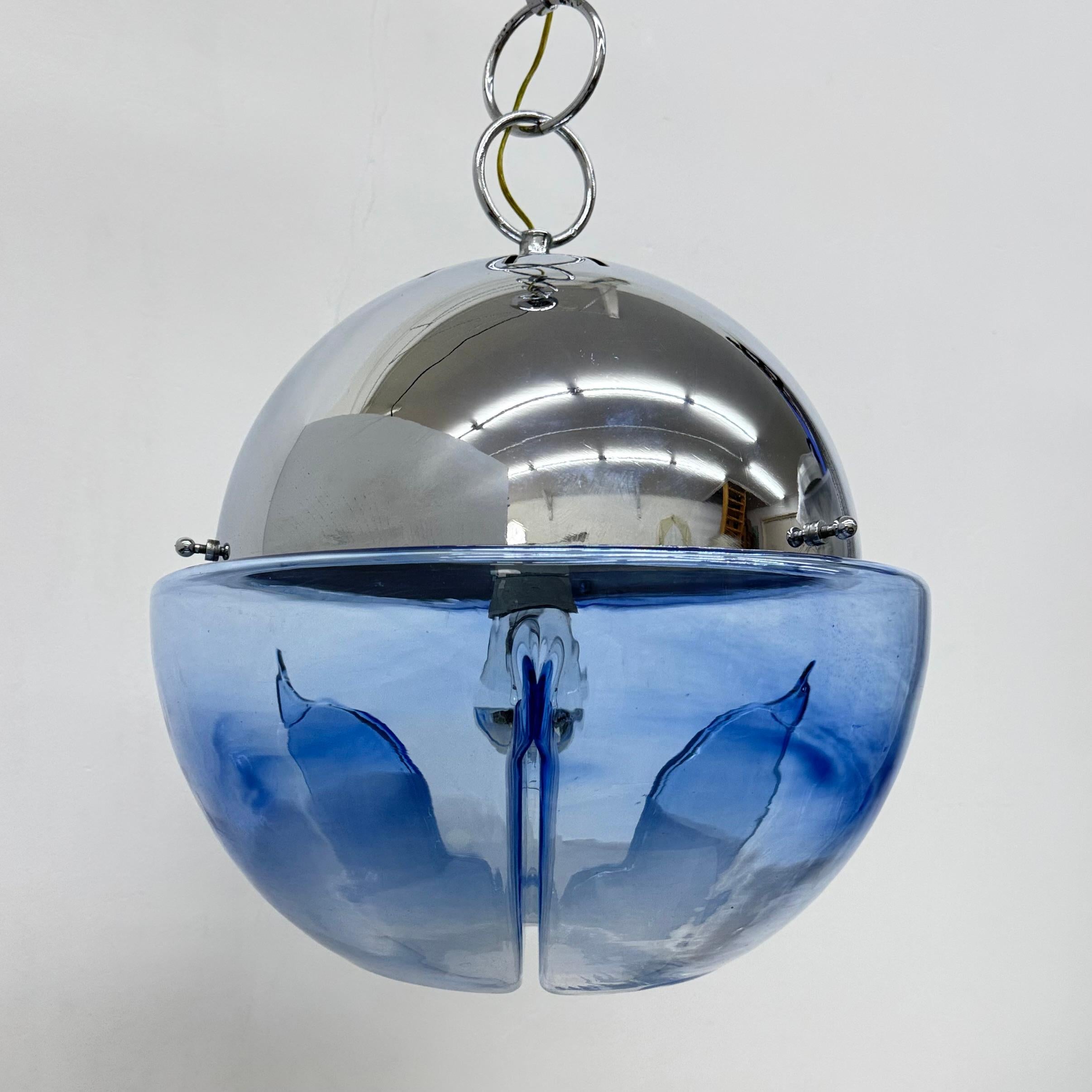 Suspension à globe en verre de Murano, design du milieu du siècle, par Mazzega , 1970 en vente 7