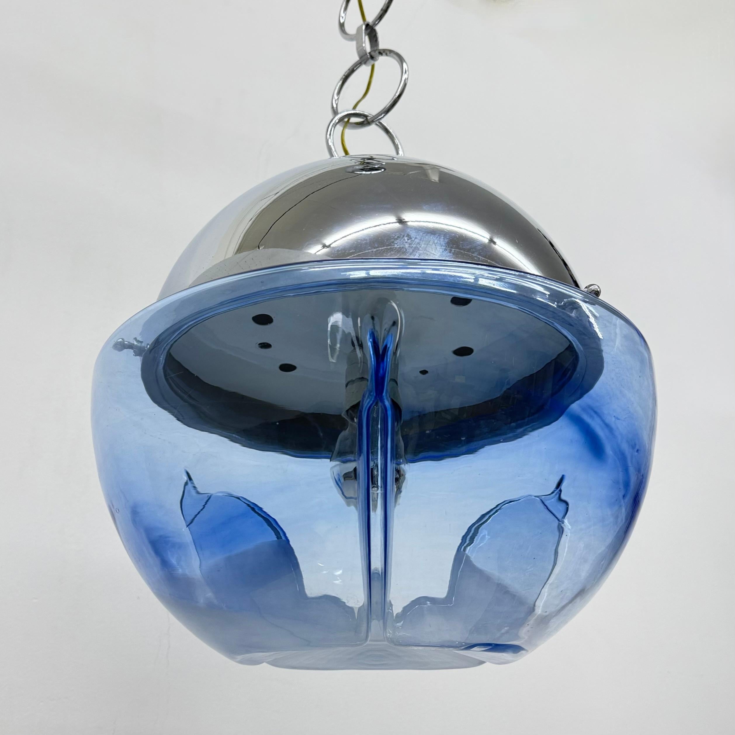 Suspension à globe en verre de Murano, design du milieu du siècle, par Mazzega , 1970 en vente 8