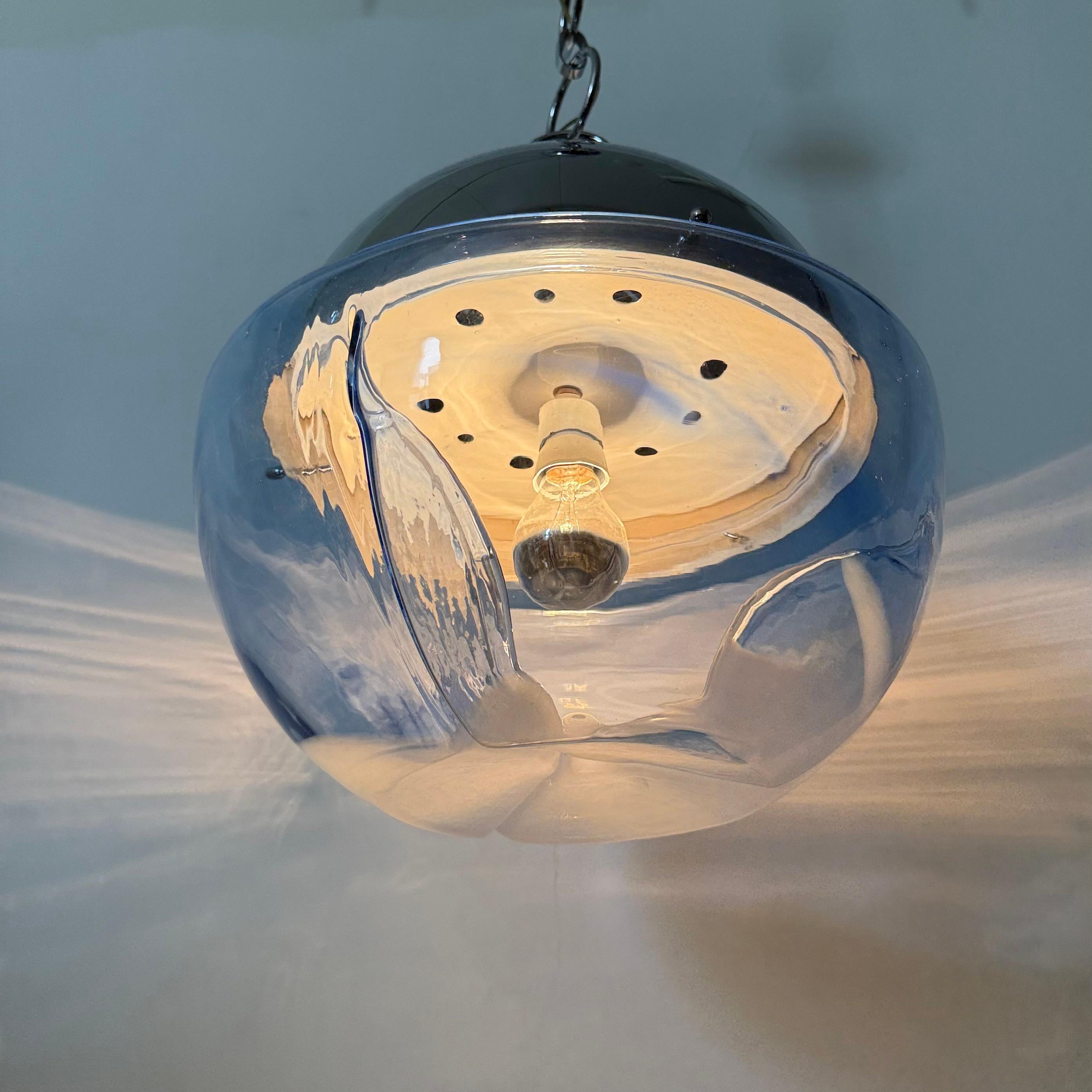 Suspension à globe en verre de Murano, design du milieu du siècle, par Mazzega , 1970 en vente 14