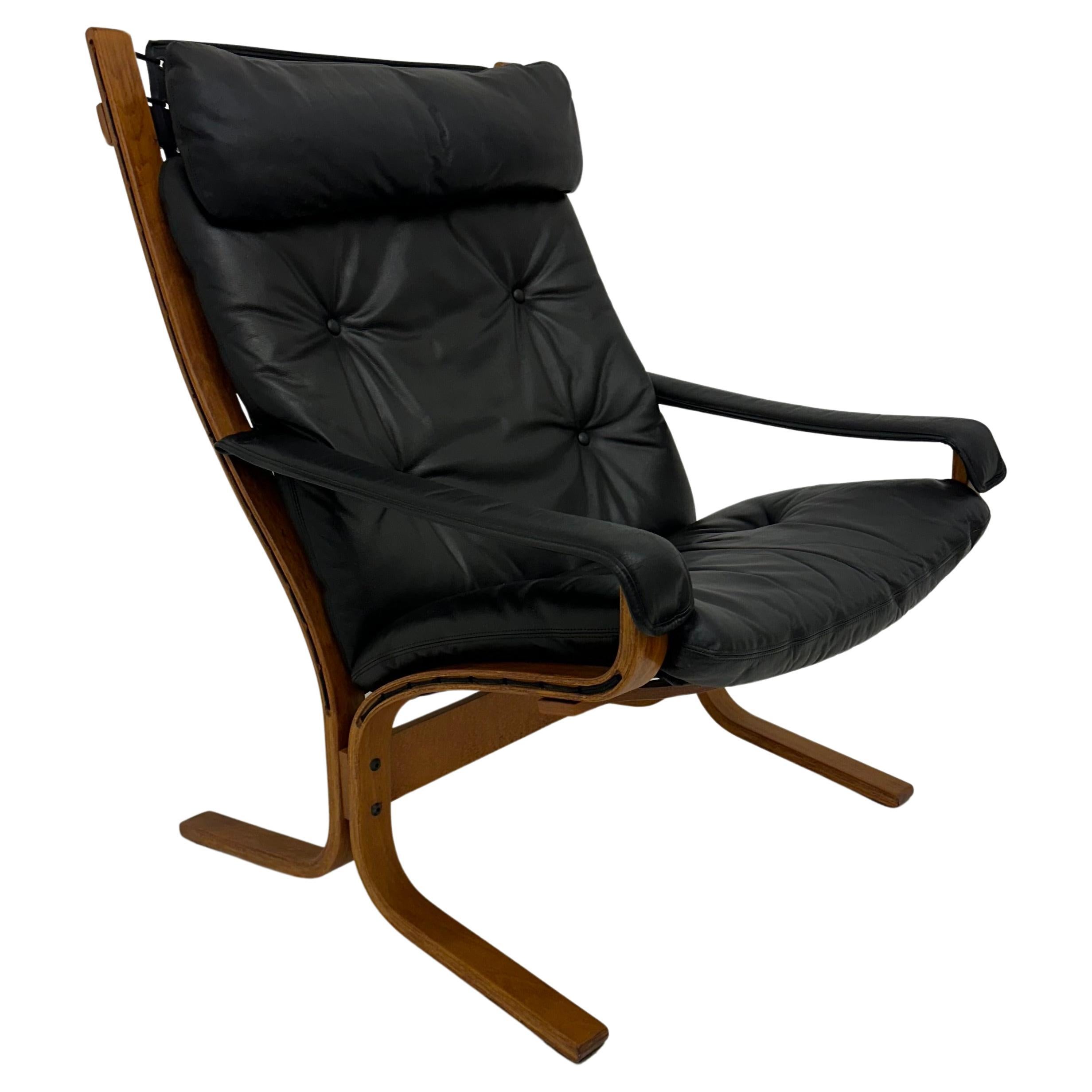 Mid-Century design leather ‘Siesta’ lounge chair by Ingmar Relling for Westnofa