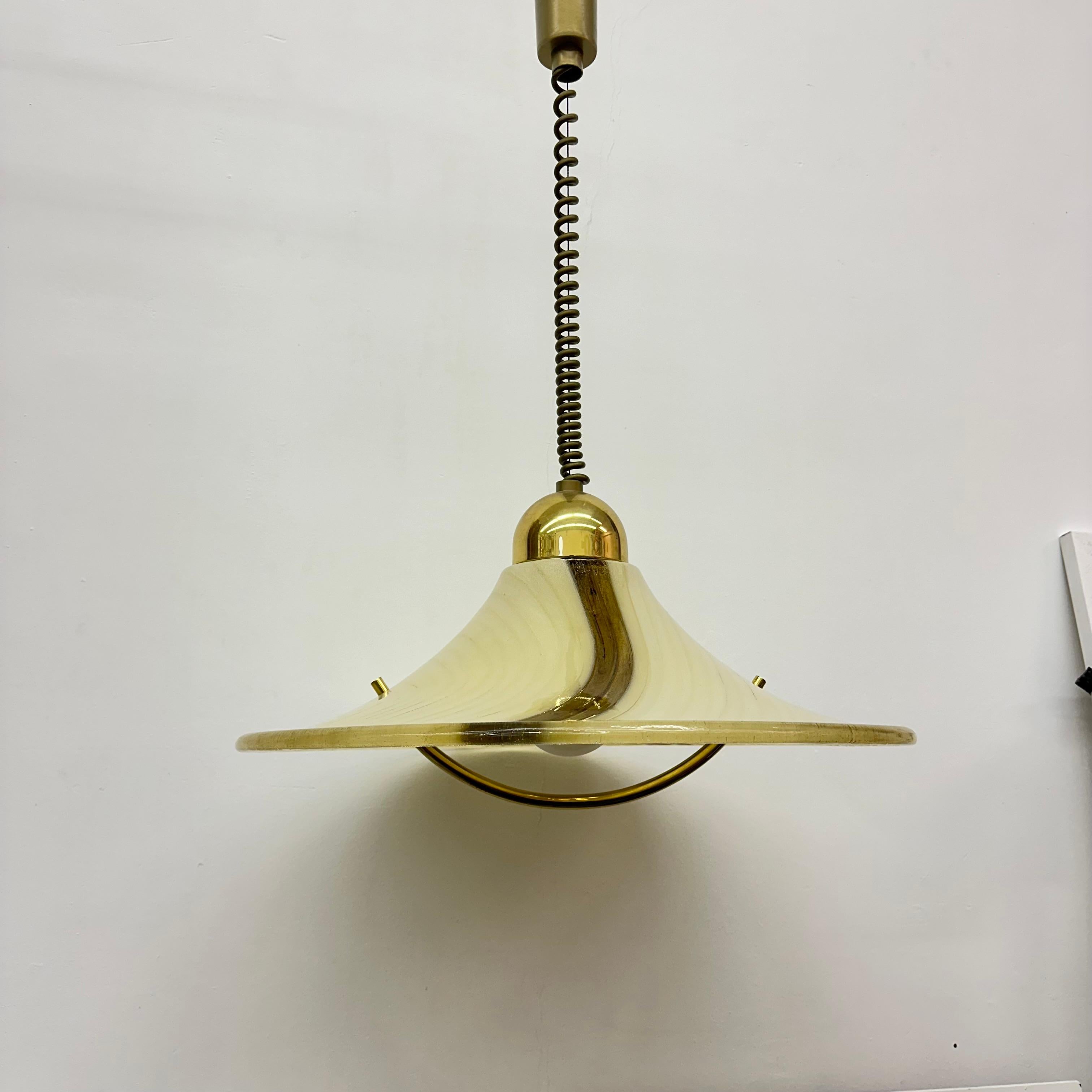 Design di metà secolo in lucite, anni '70 Hustadt Leuchten in vendita 9
