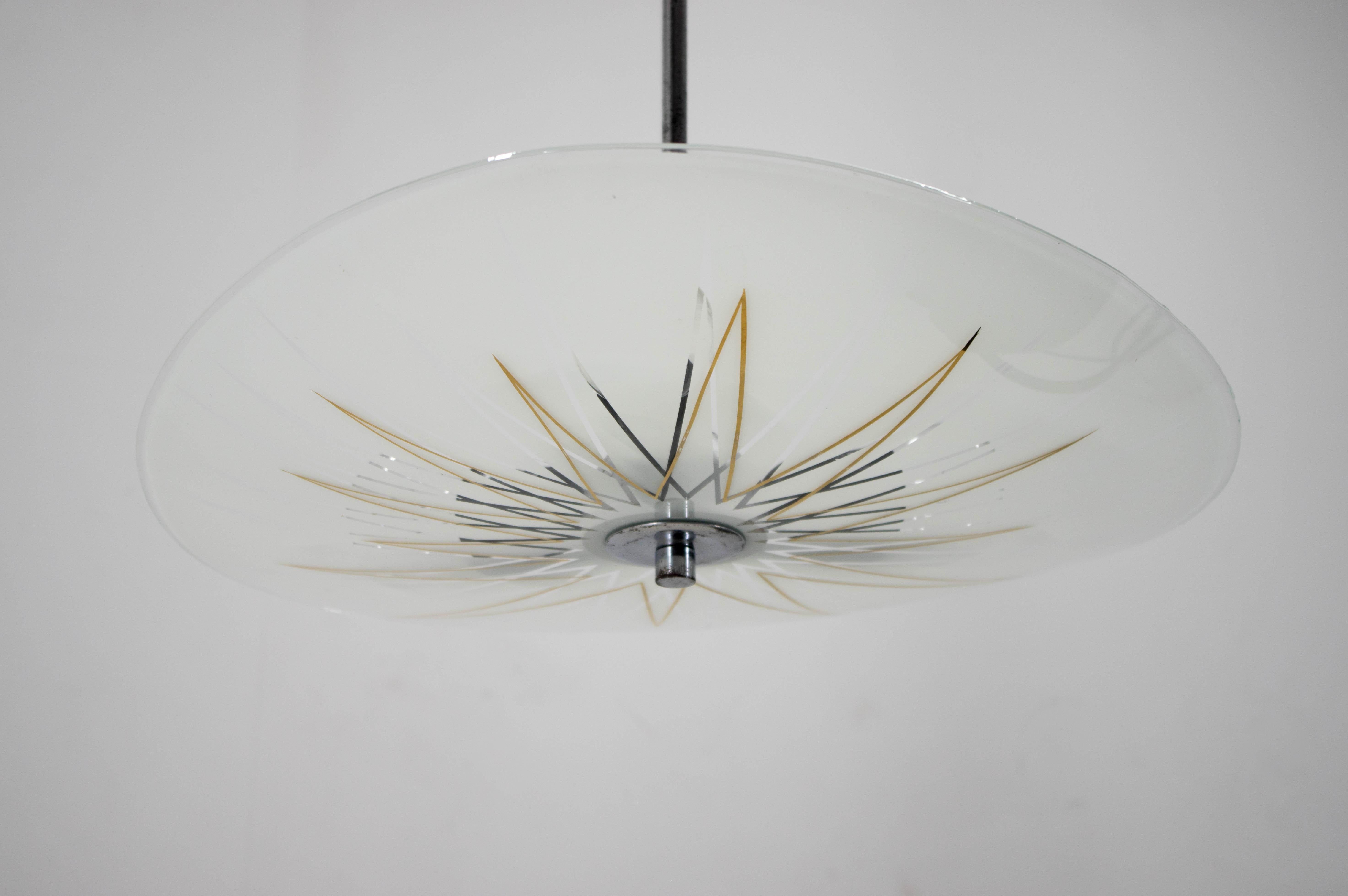 Mid-Century moderno Ciondolo di design di metà secolo, anni '60 in vendita