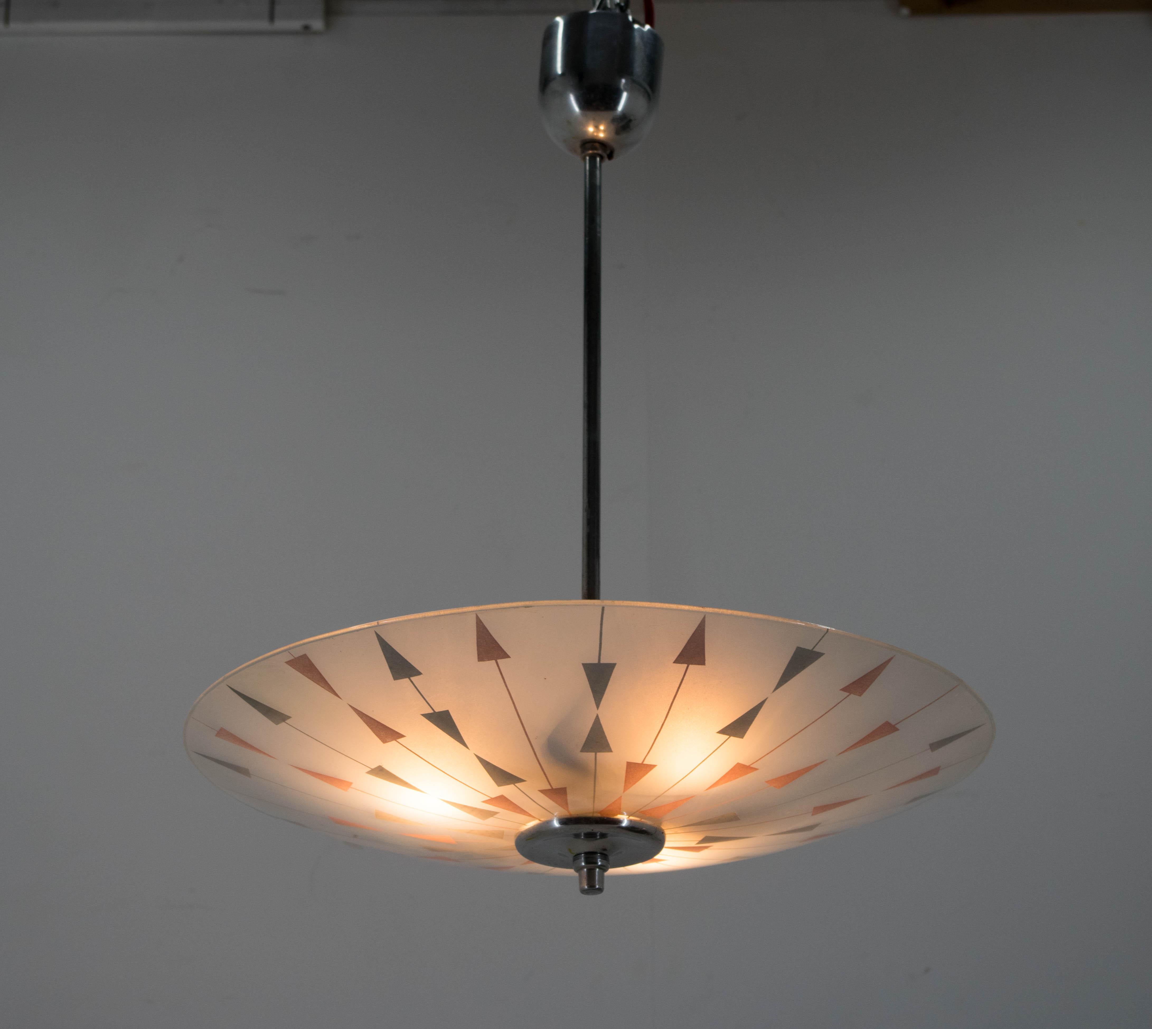 Mid-Century Modern Pendentif design du milieu du siècle, années 1960, deux disponibles en vente