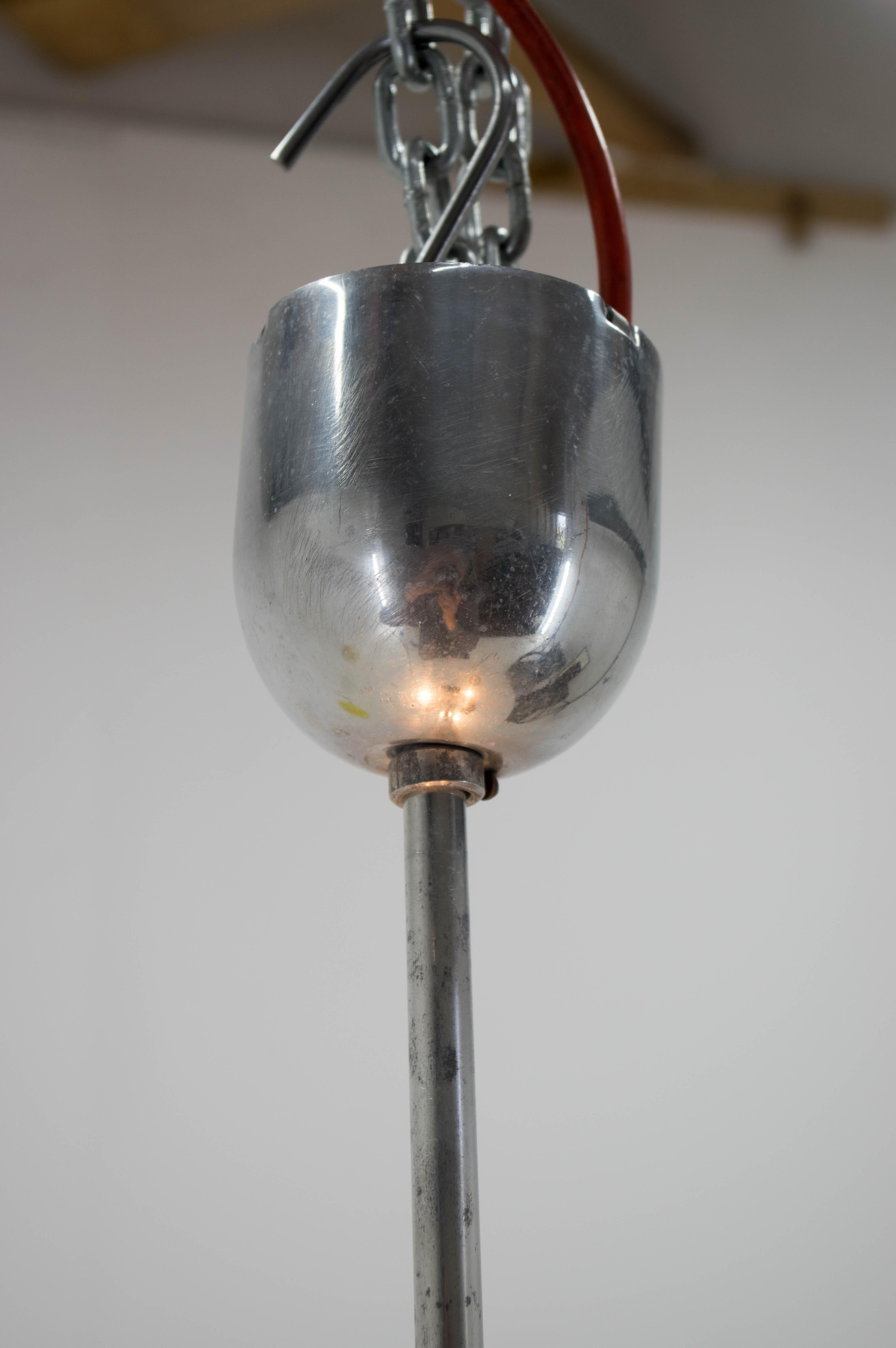 Milieu du XXe siècle Pendentif design du milieu du siècle, années 1960, deux disponibles en vente