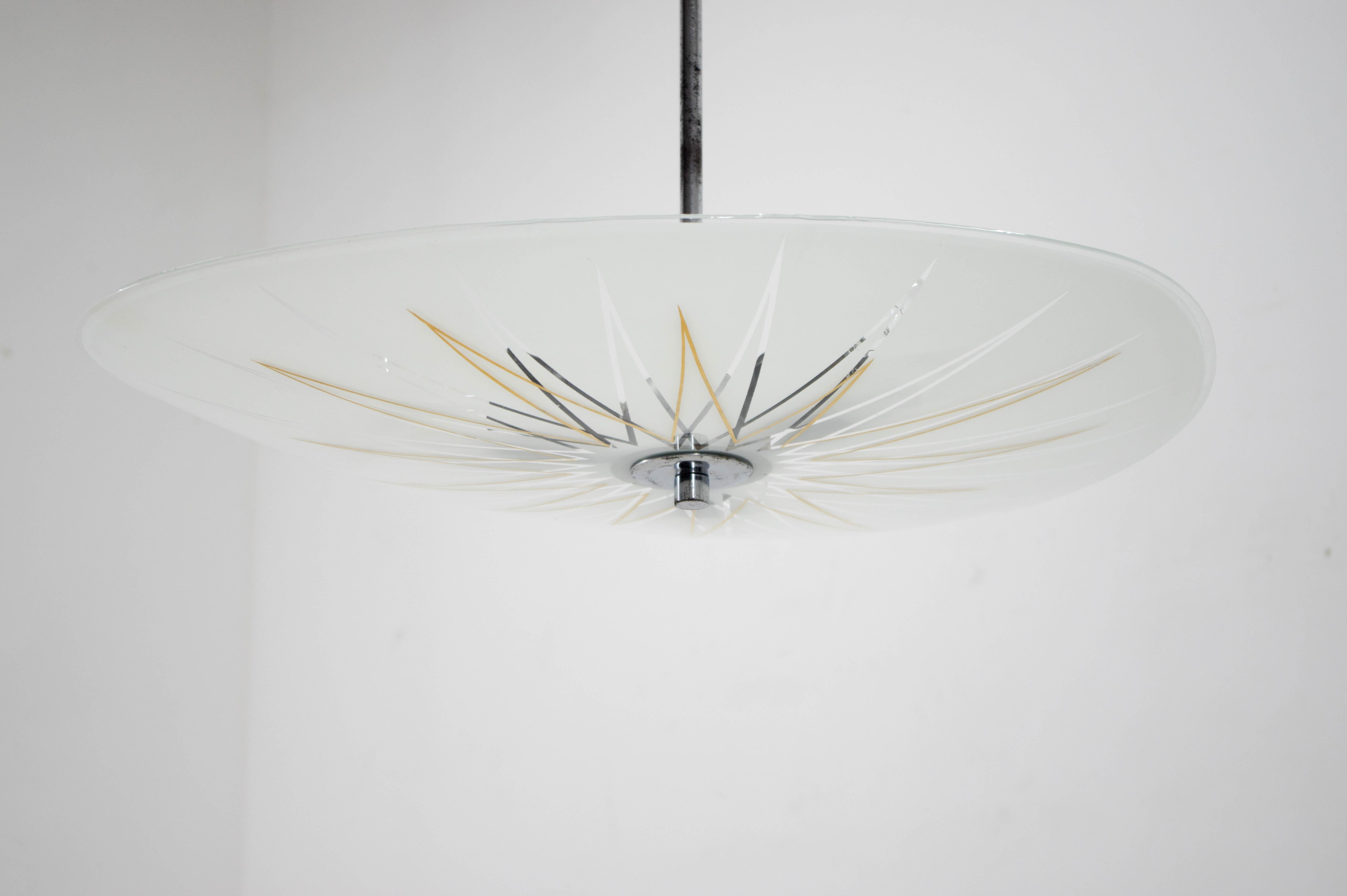 Ciondolo di design di metà secolo, anni '60 in vendita 2