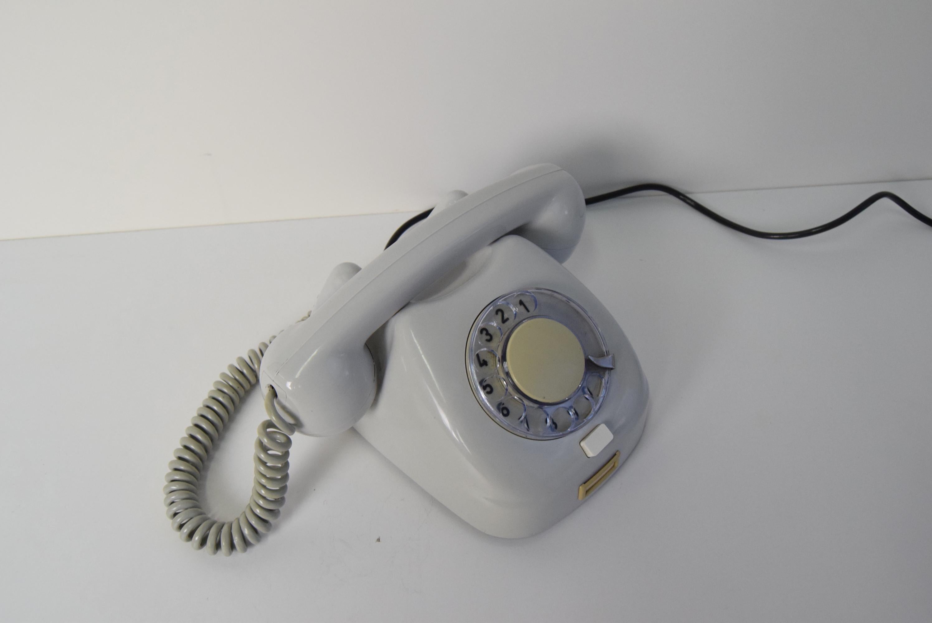Metà XX secolo Tesla di design di metà secolo, anni '60. in vendita