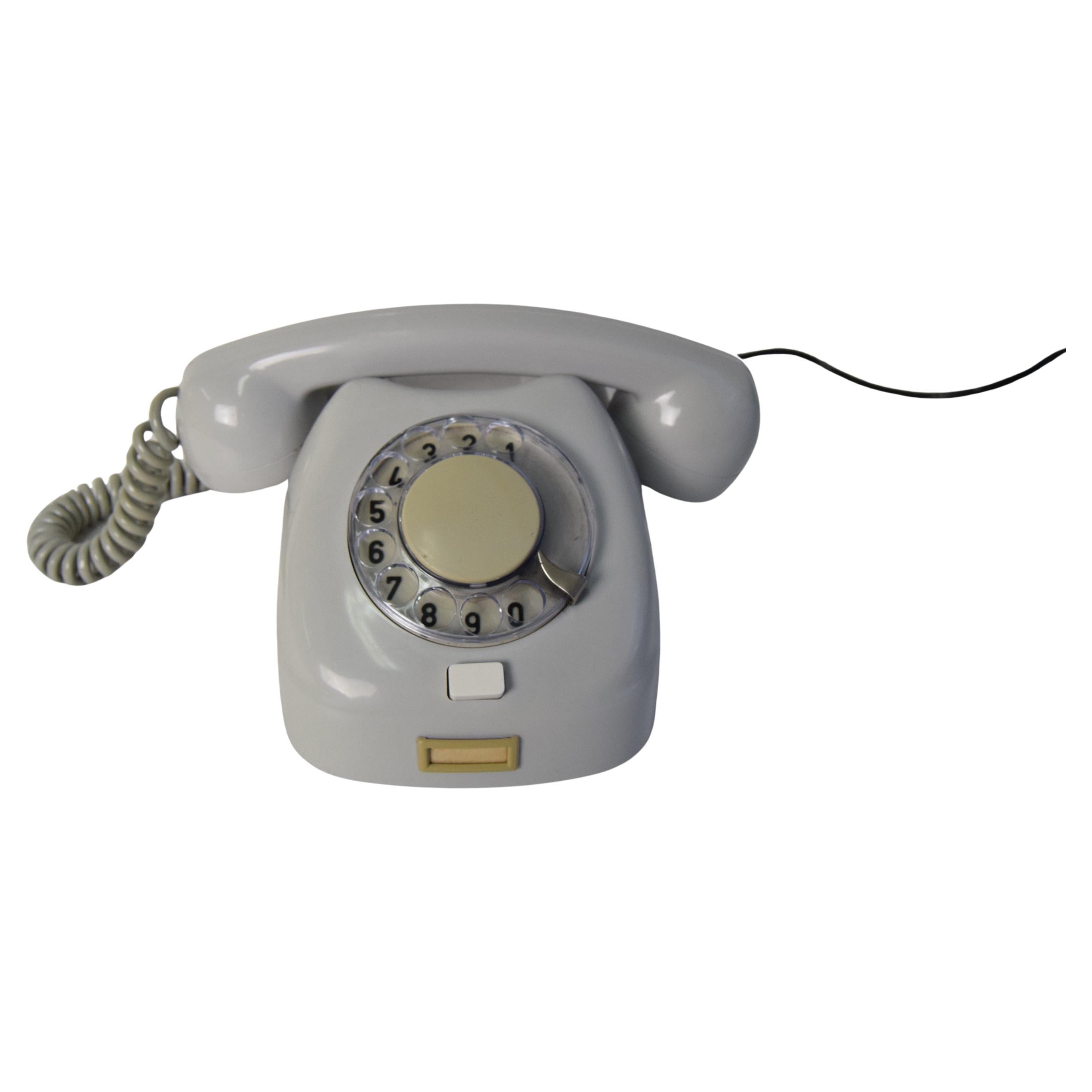 Teléfono Tesla de diseño de mediados de siglo, años 60.