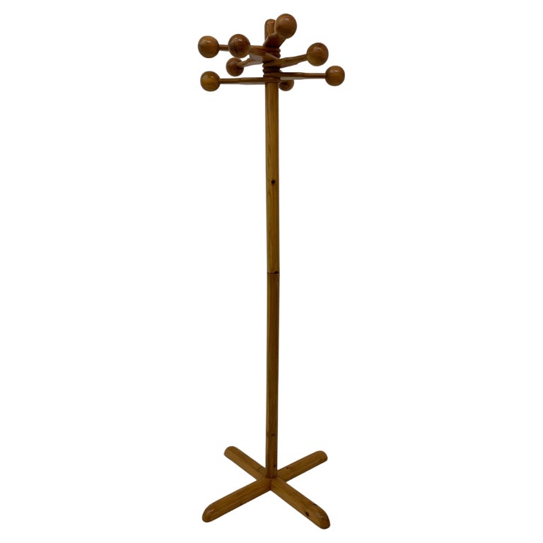 Mid-Century Design Pine Wood Coat Rack, 1970's For Sale at 1stDibs