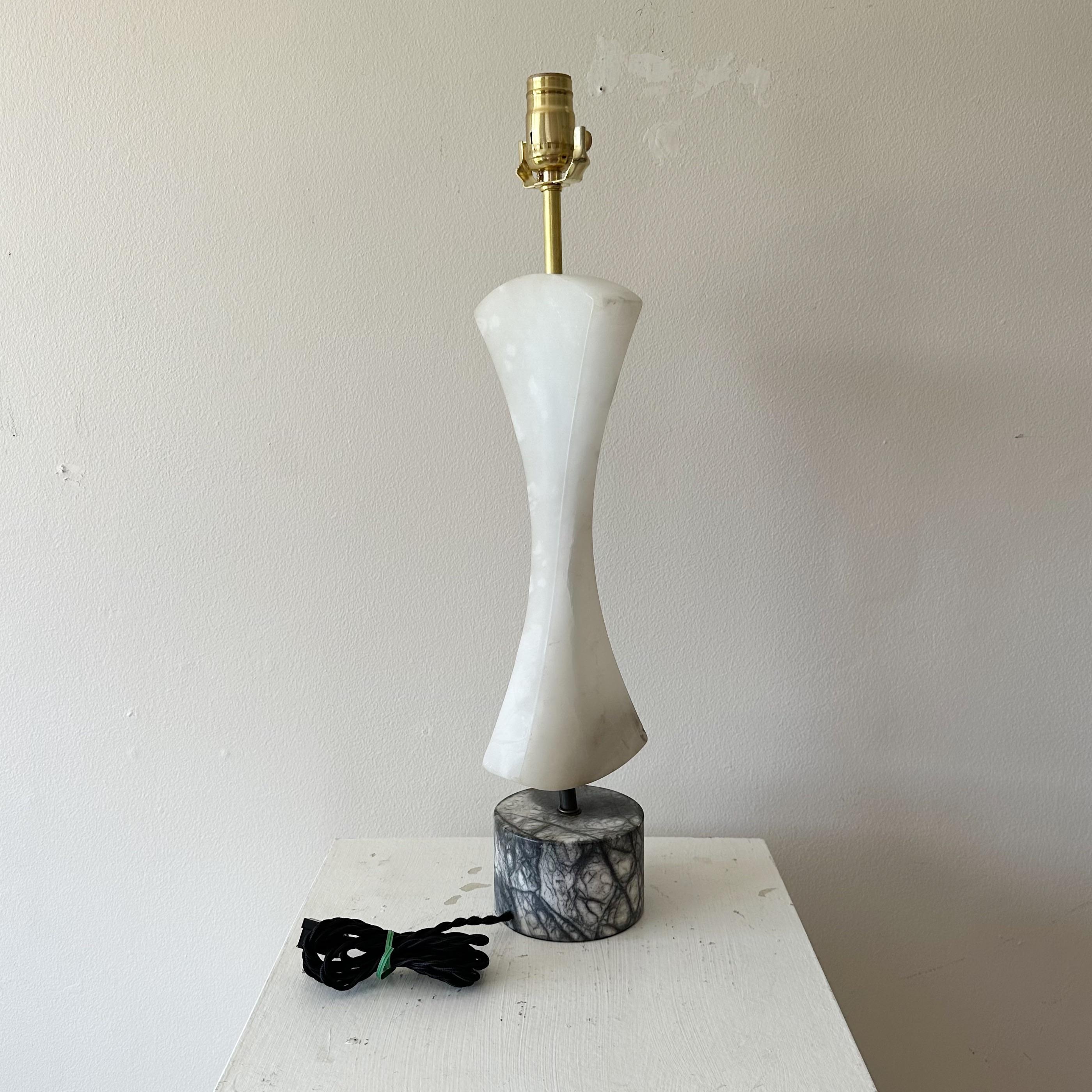 Mid-Century Modern Mid Century Design Sculptural Alabaster Table Lamp For Sale