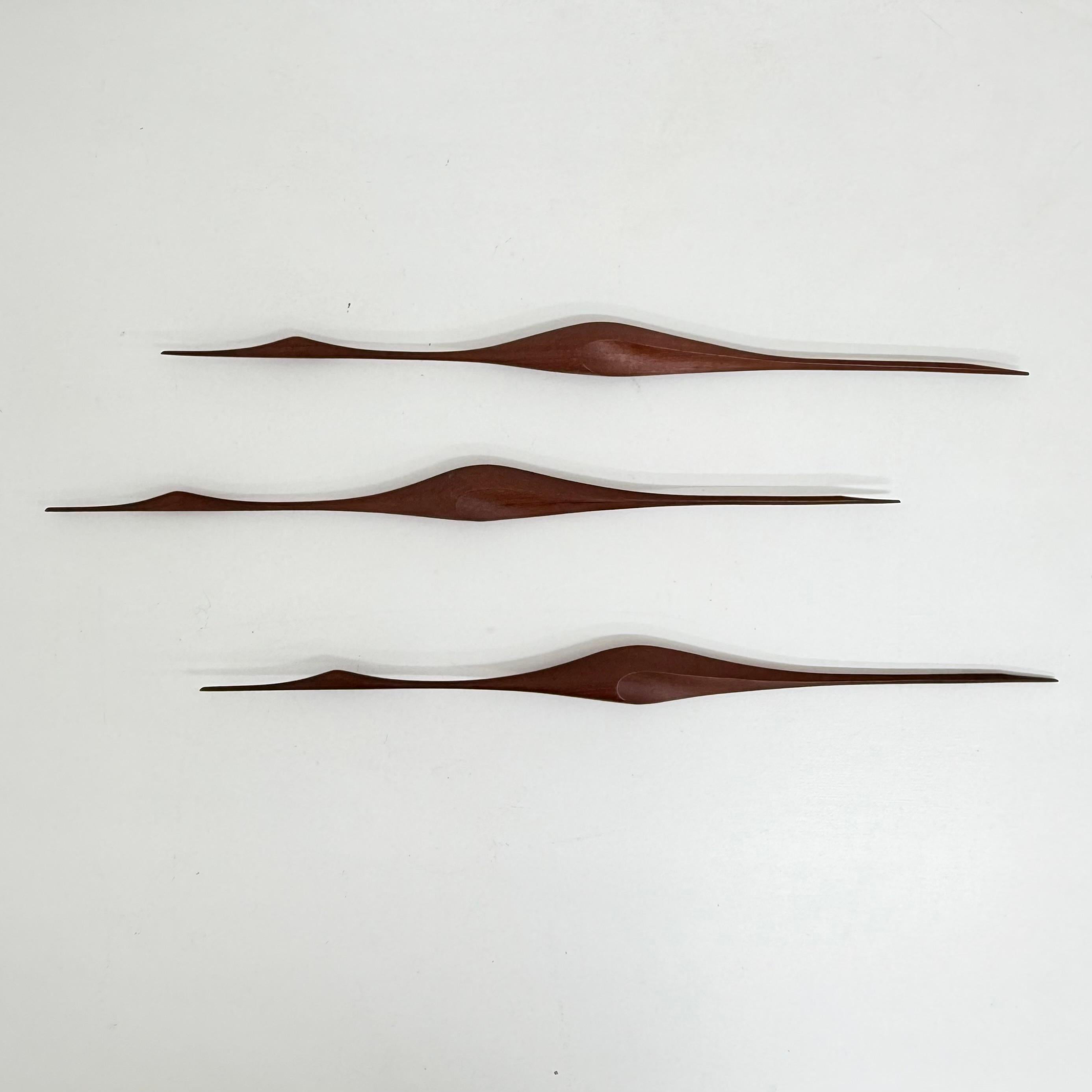 Ensemble de 3 sculptures murales d'oiseaux en bois de teck, design du milieu du siècle dernier, années 1970 7