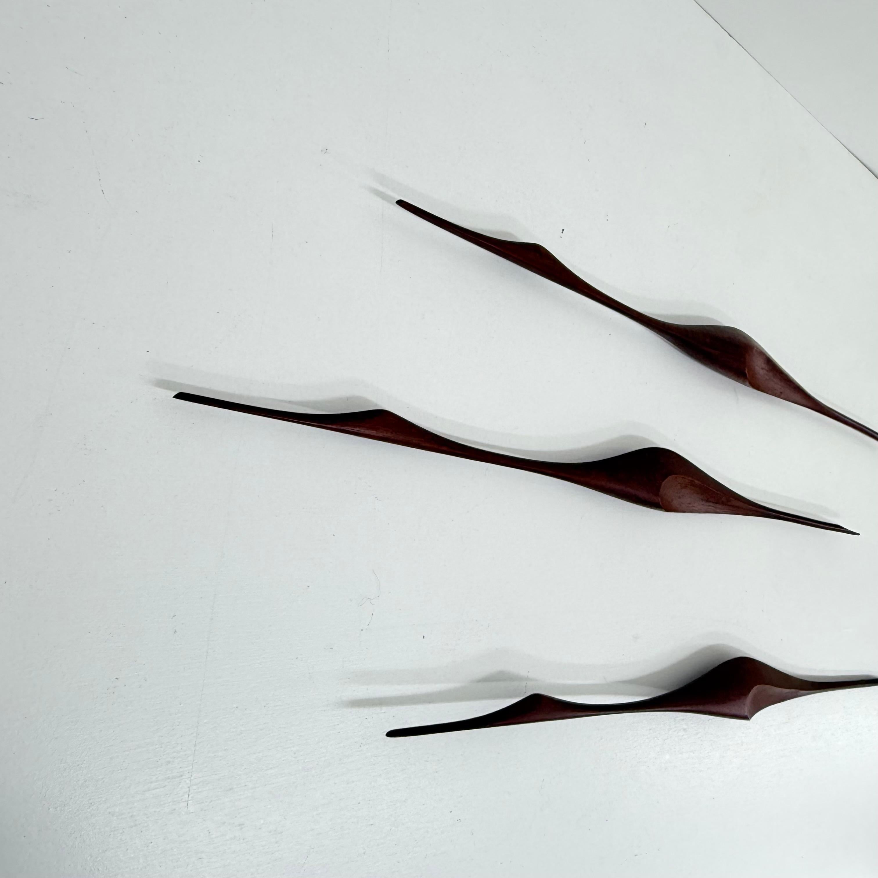 Ensemble de 3 sculptures murales d'oiseaux en bois de teck, design du milieu du siècle dernier, années 1970 10