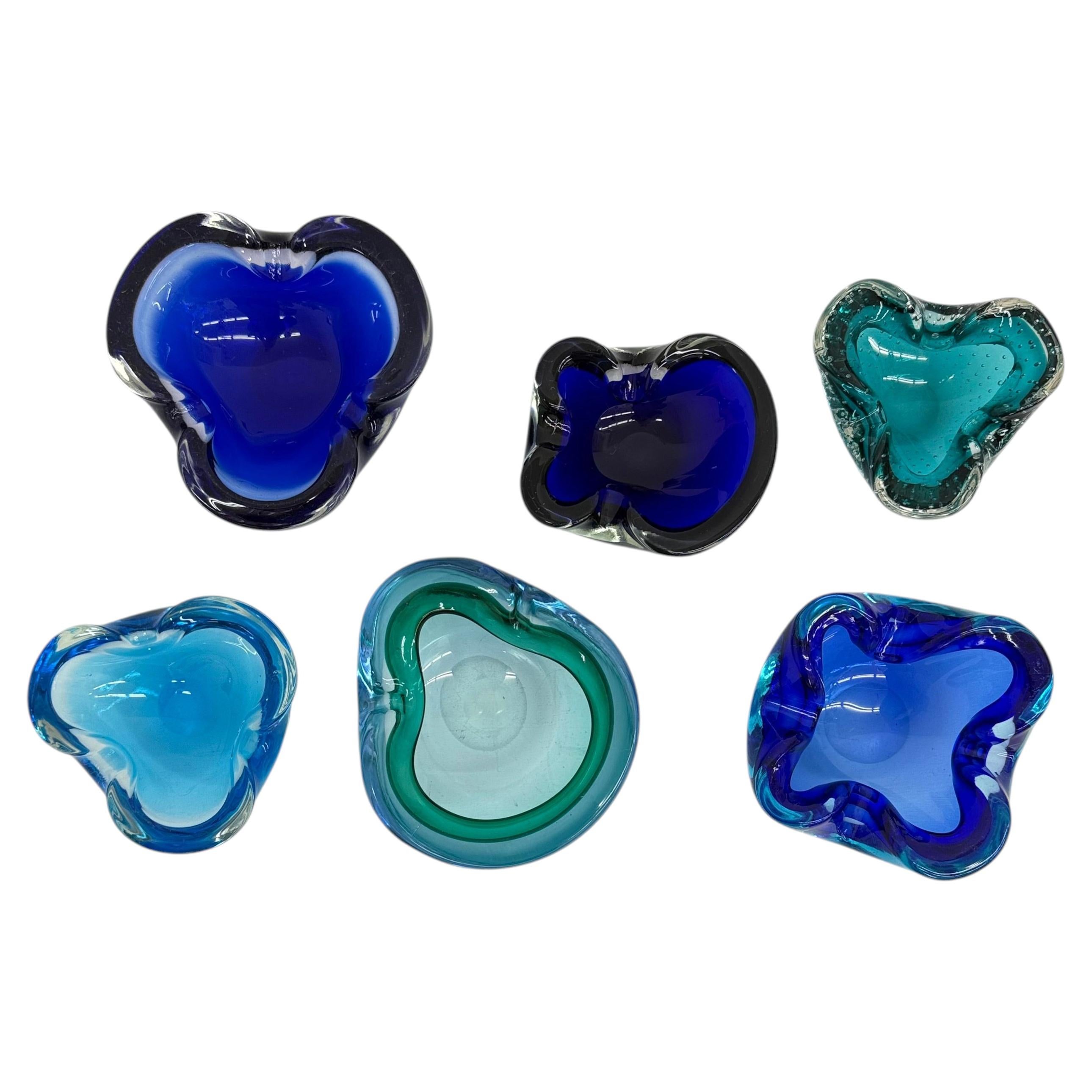 Mid century design set of 6 blue murano glass bowls, 1970’s